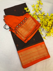 Semi Gadwal Black Checks Saree with Stitched Blouse