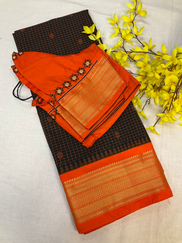 Semi Gadwal Black Checks Saree with Stitched Blouse