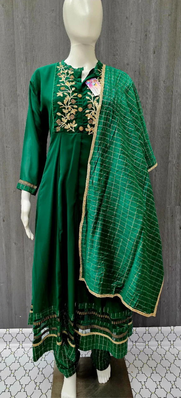 Green Party Wear Churidar Kurti Set Size 44 - Elegant Ethnic Wear