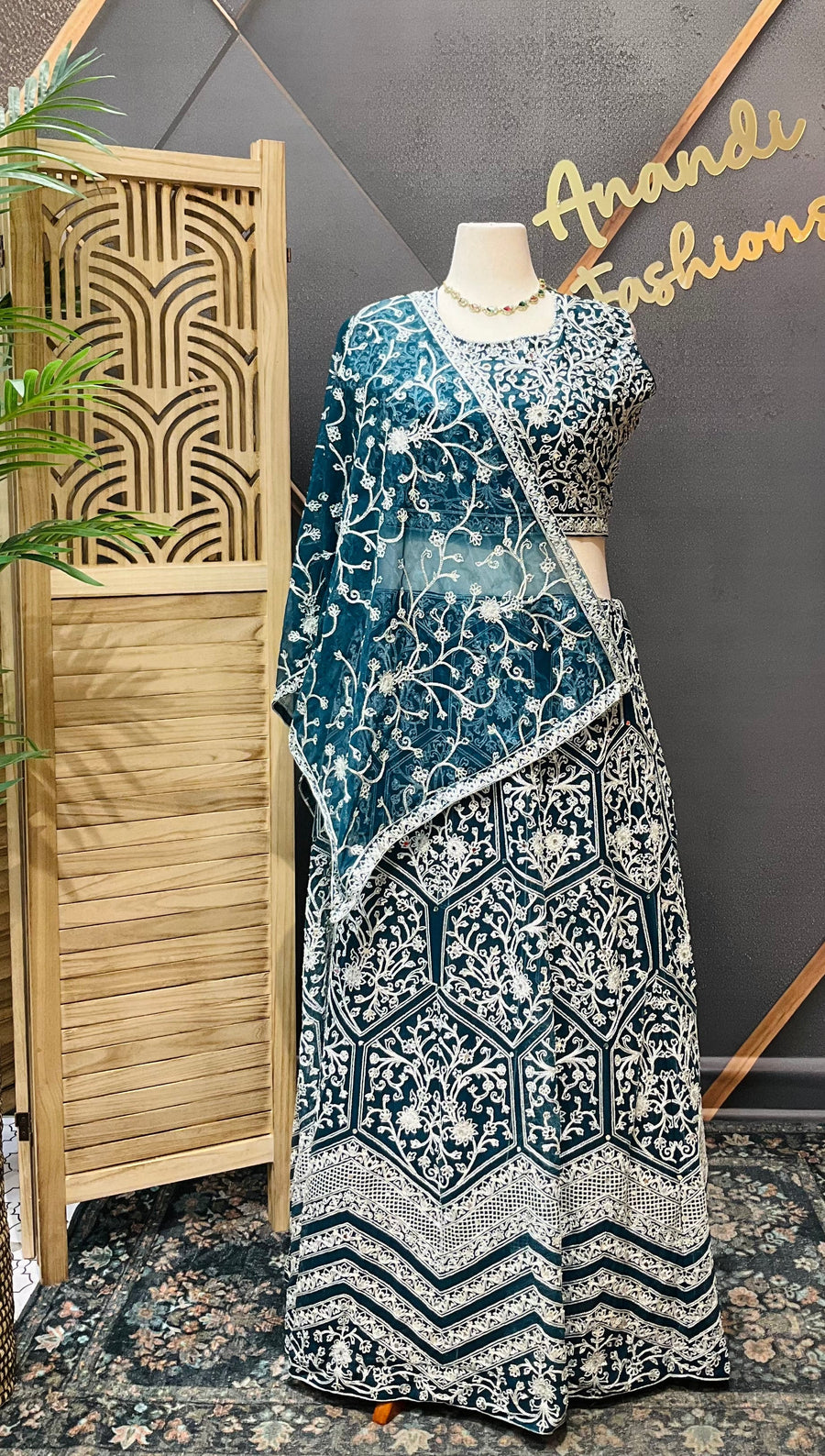 Plus size Heavy Work lehanga set