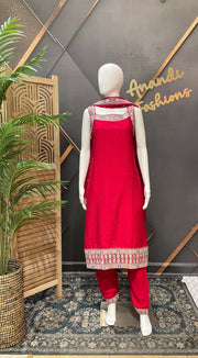 Party Wear Sleeveless Kurti set
