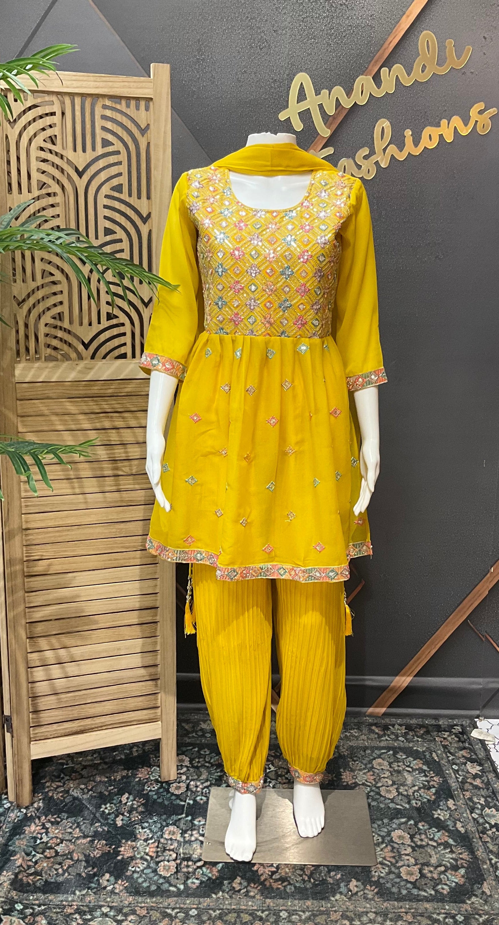Teenage Girls - Yellow Kurti set