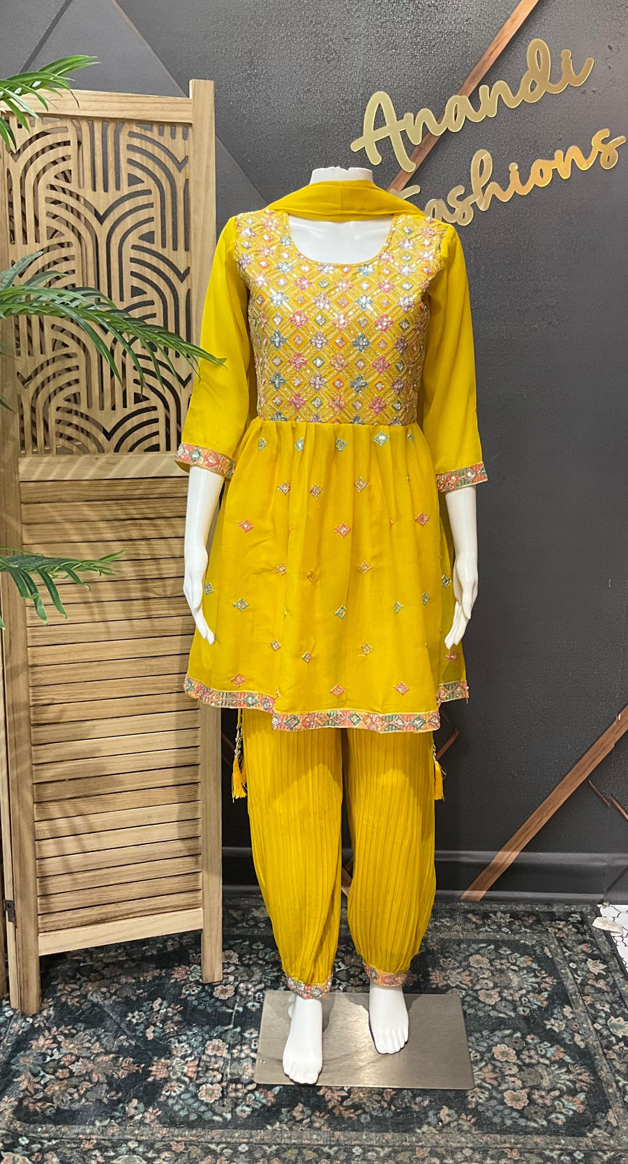 Teenage Girls - Yellow Kurti set
