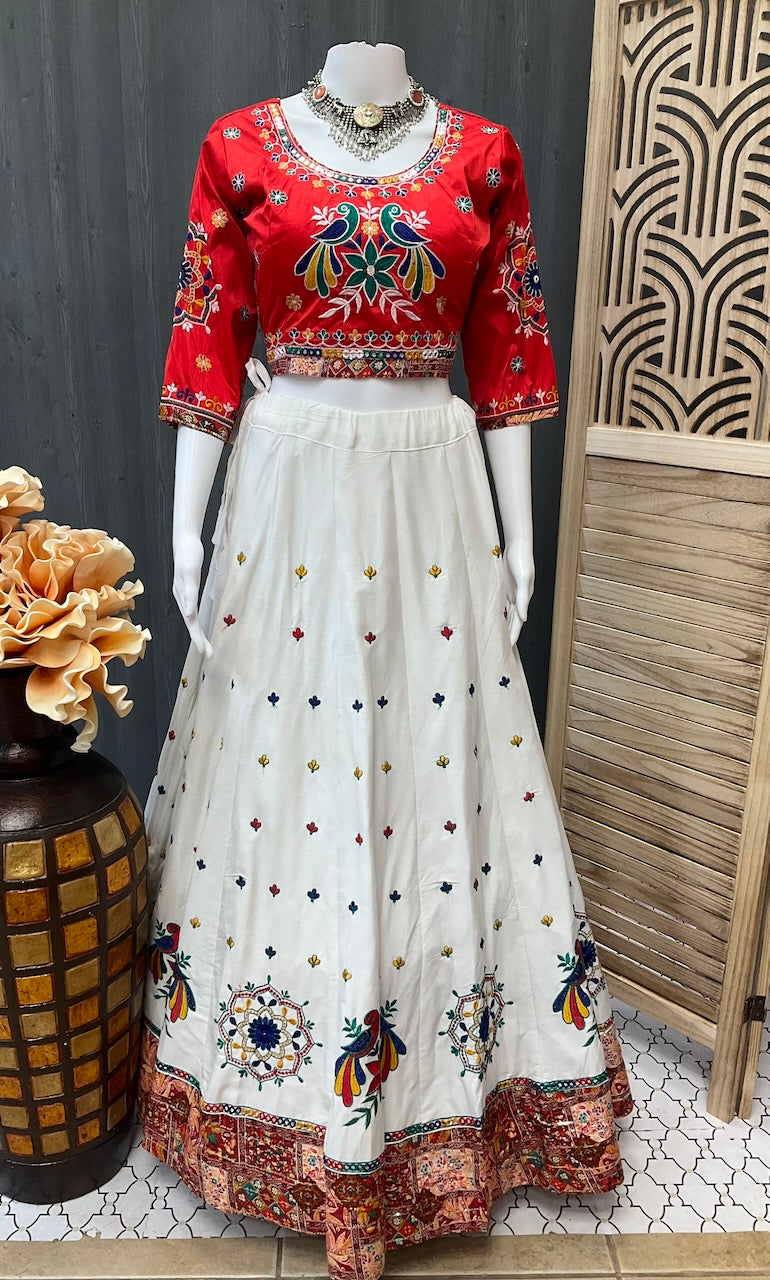 Dhandiya Chaniya Choli/lehenga collection for Garba image 10