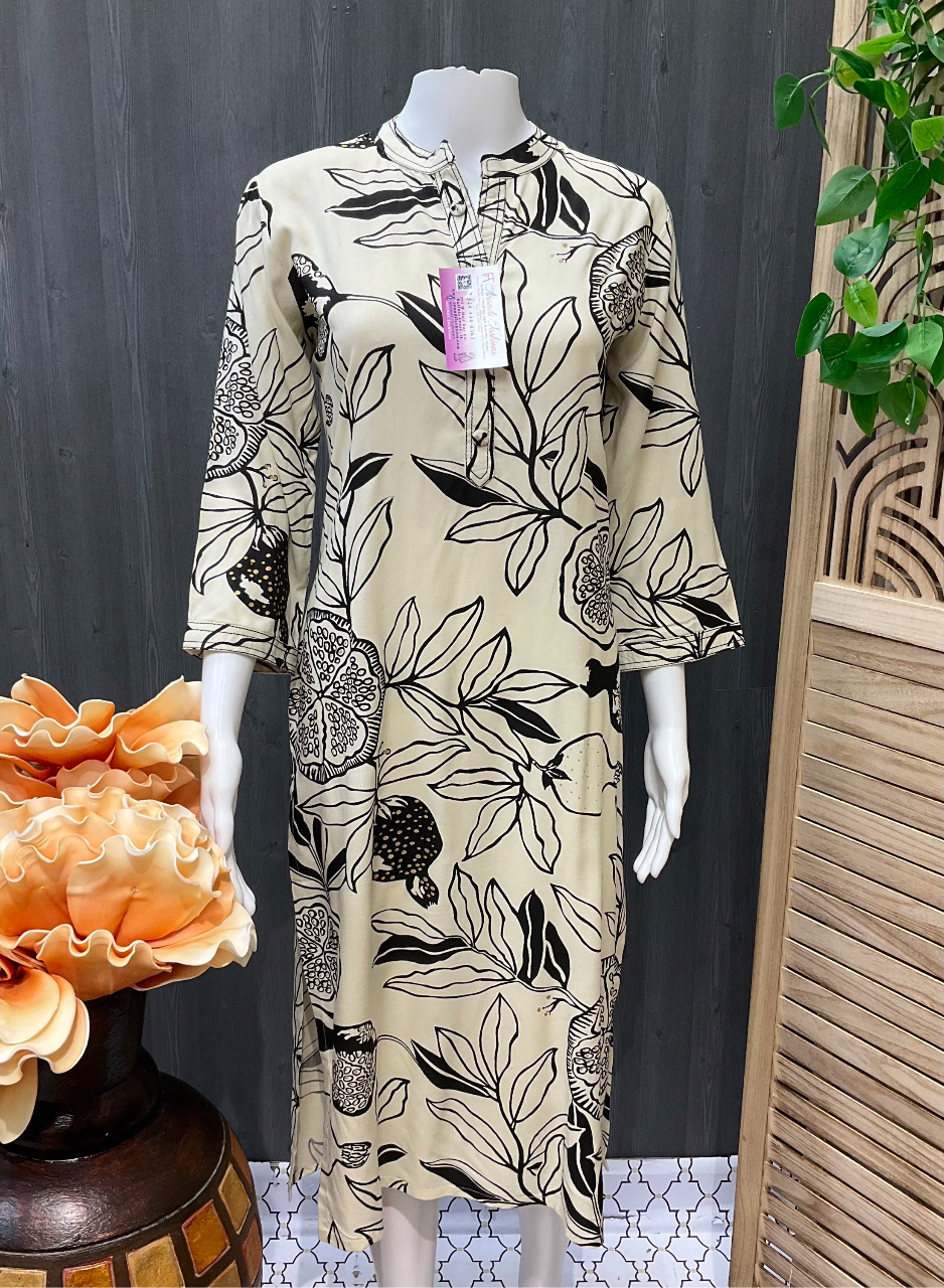 Size 42/US M-Floral Print Kurti with Floral print image 2