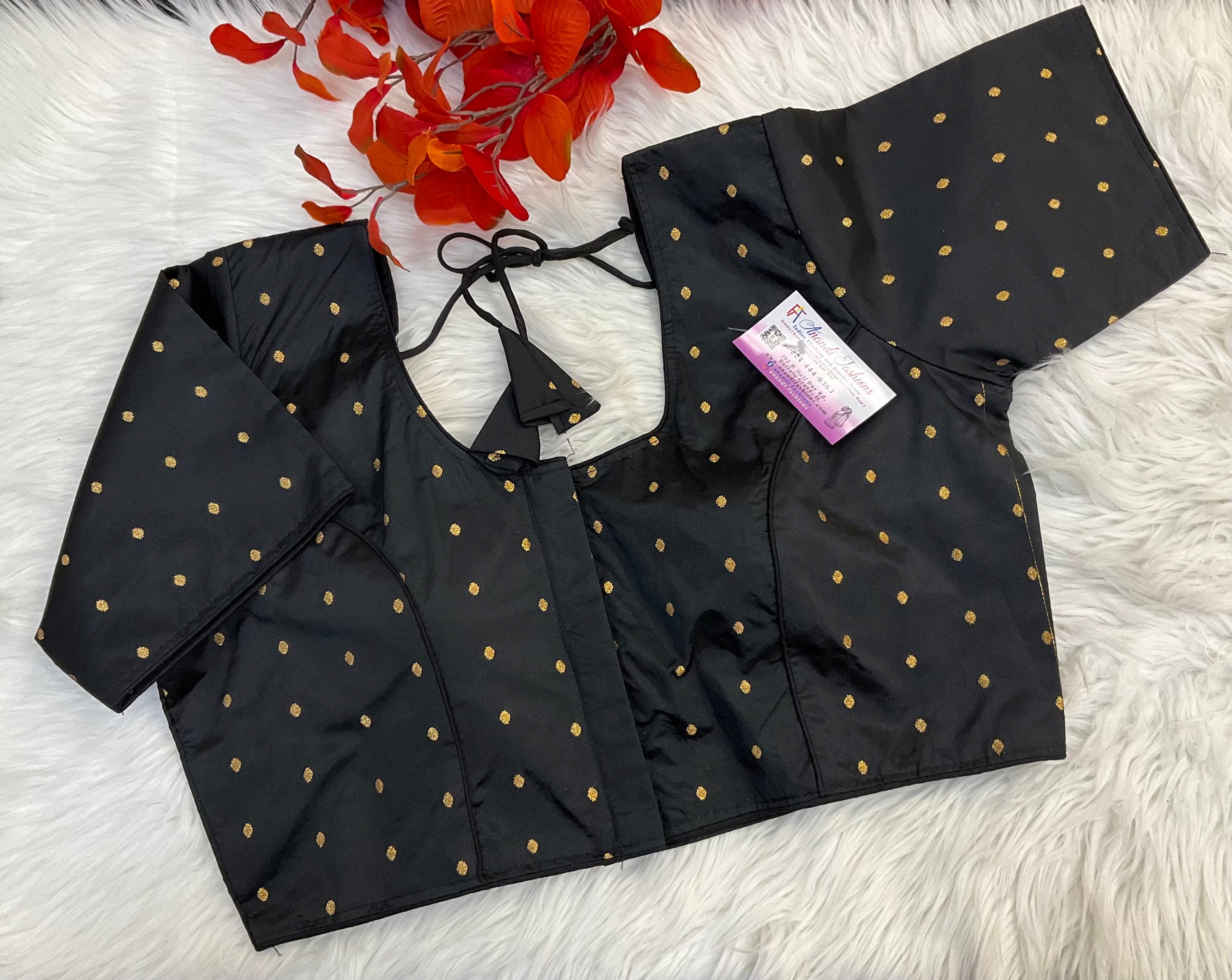 Blouses -Size 42/44 image 10