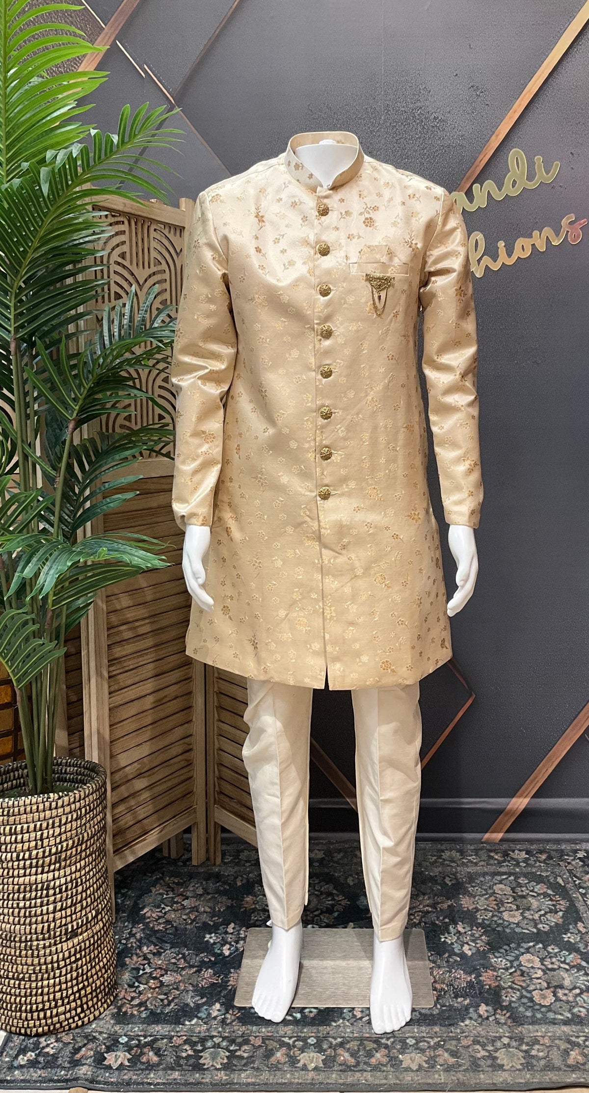 Mens Wear sherwani Set- Gold