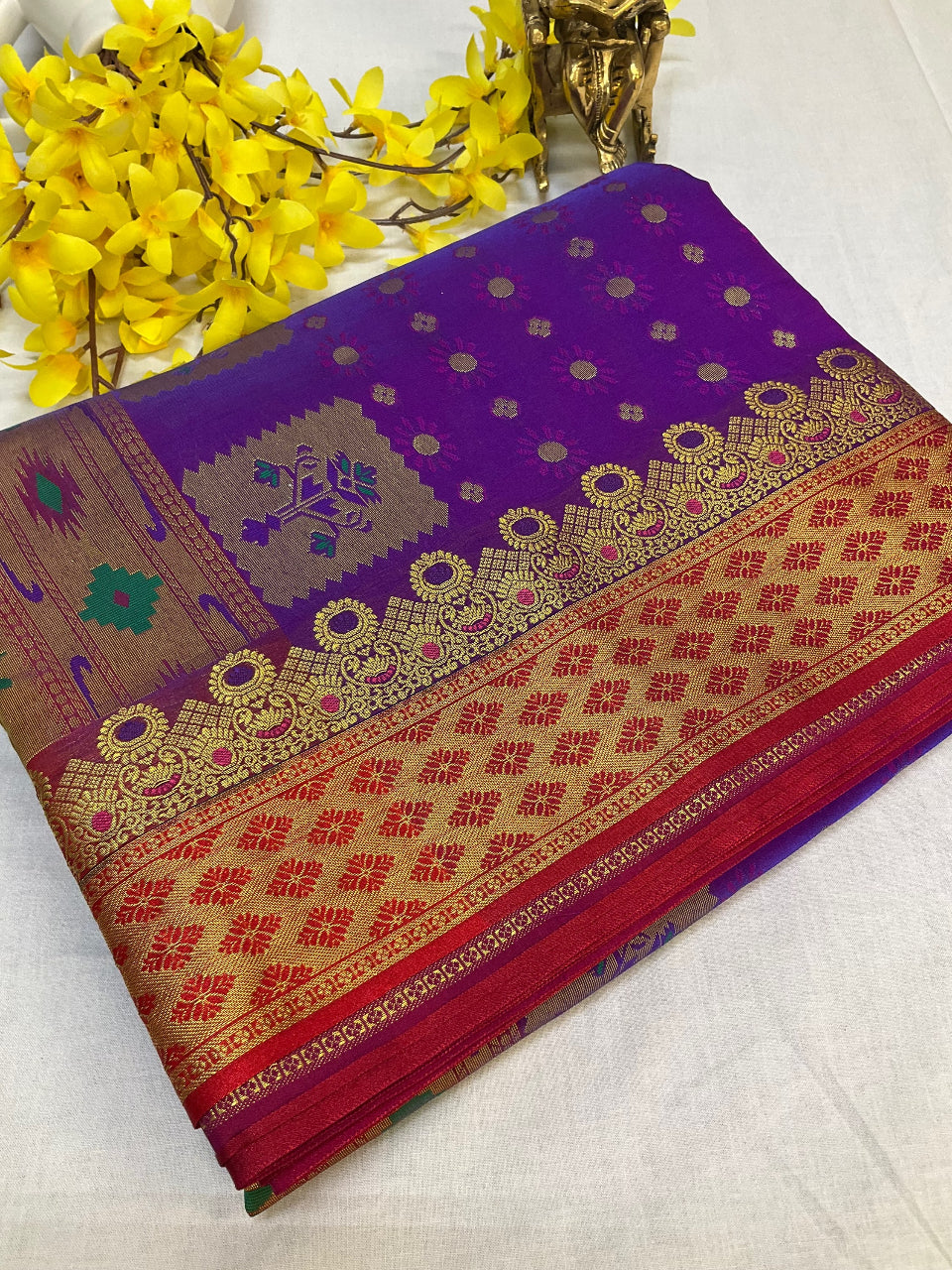 paithani Sarees - peshwai Nawari  Saree 9 yards image 1