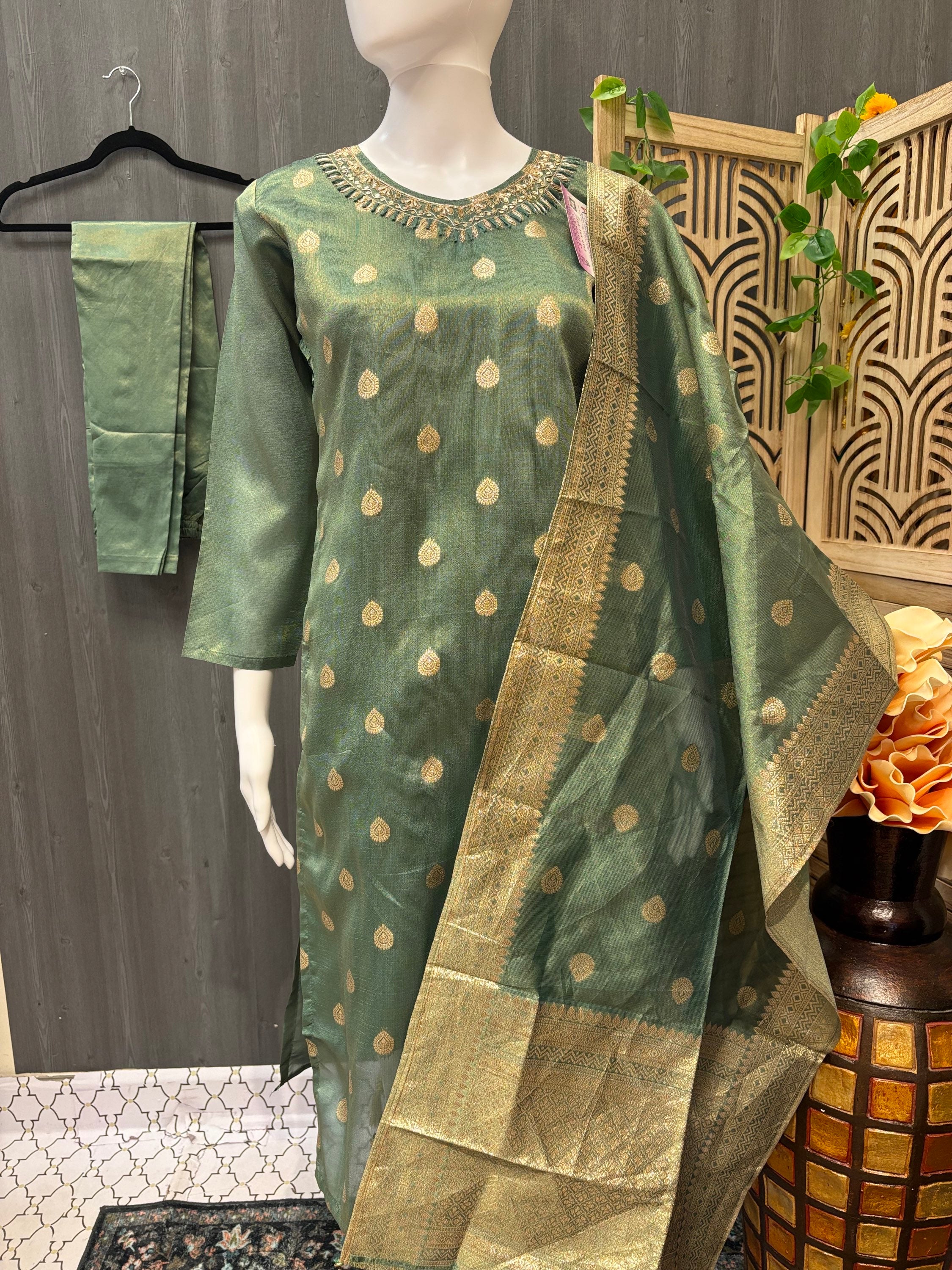Green Banarasi Tissue Chudidhar set/Kurti set image 2