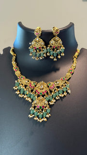 Jadau Kundan Necklace set