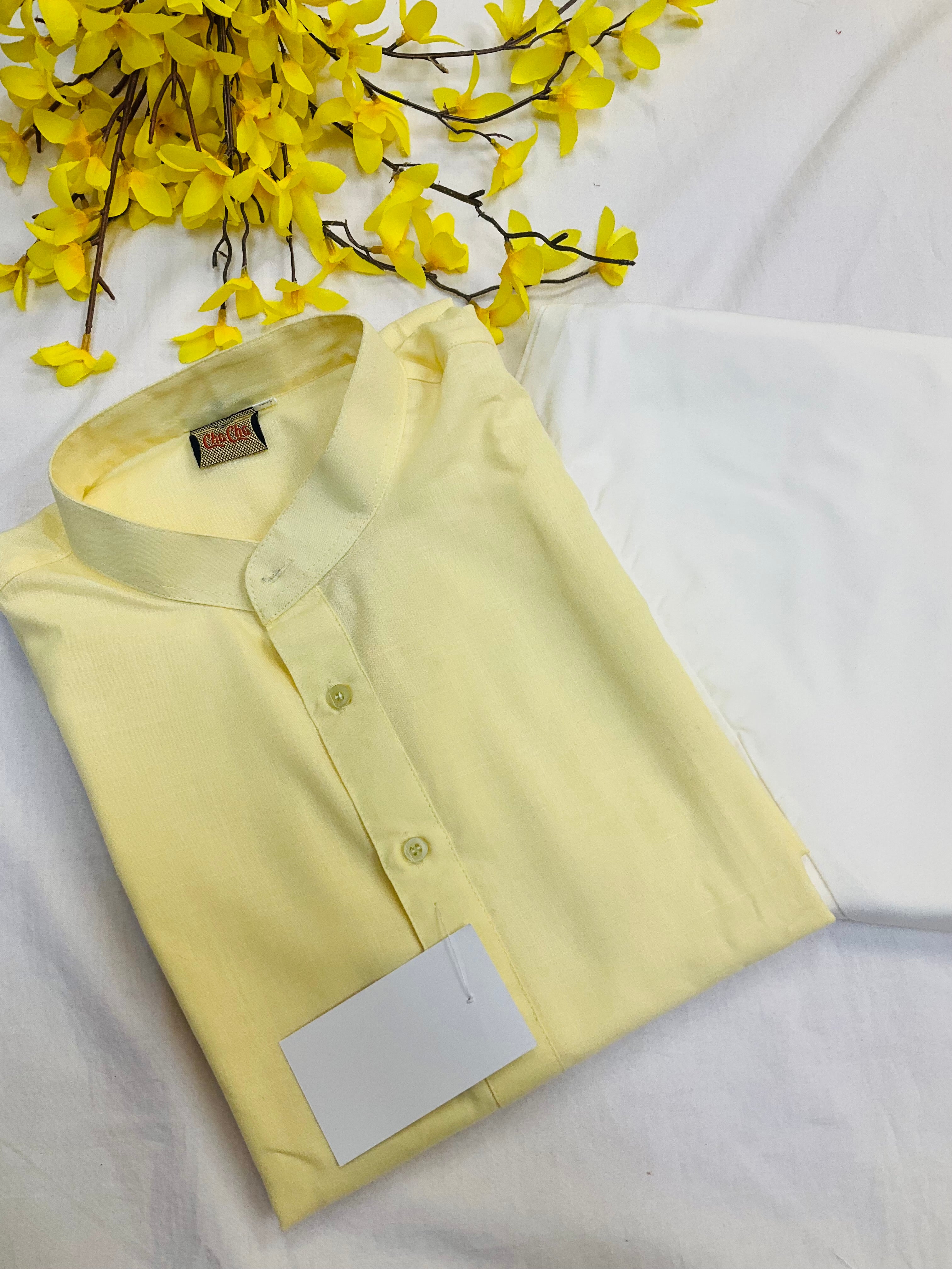 Light yellow kurta set for men in size 44
