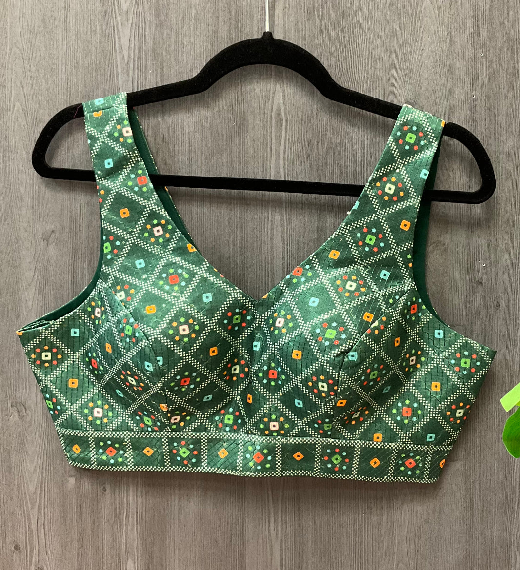 Premium Quality -Green Bandhini sleeveless Blouse image 0