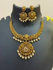 Antique Finish Kundan Necklace set