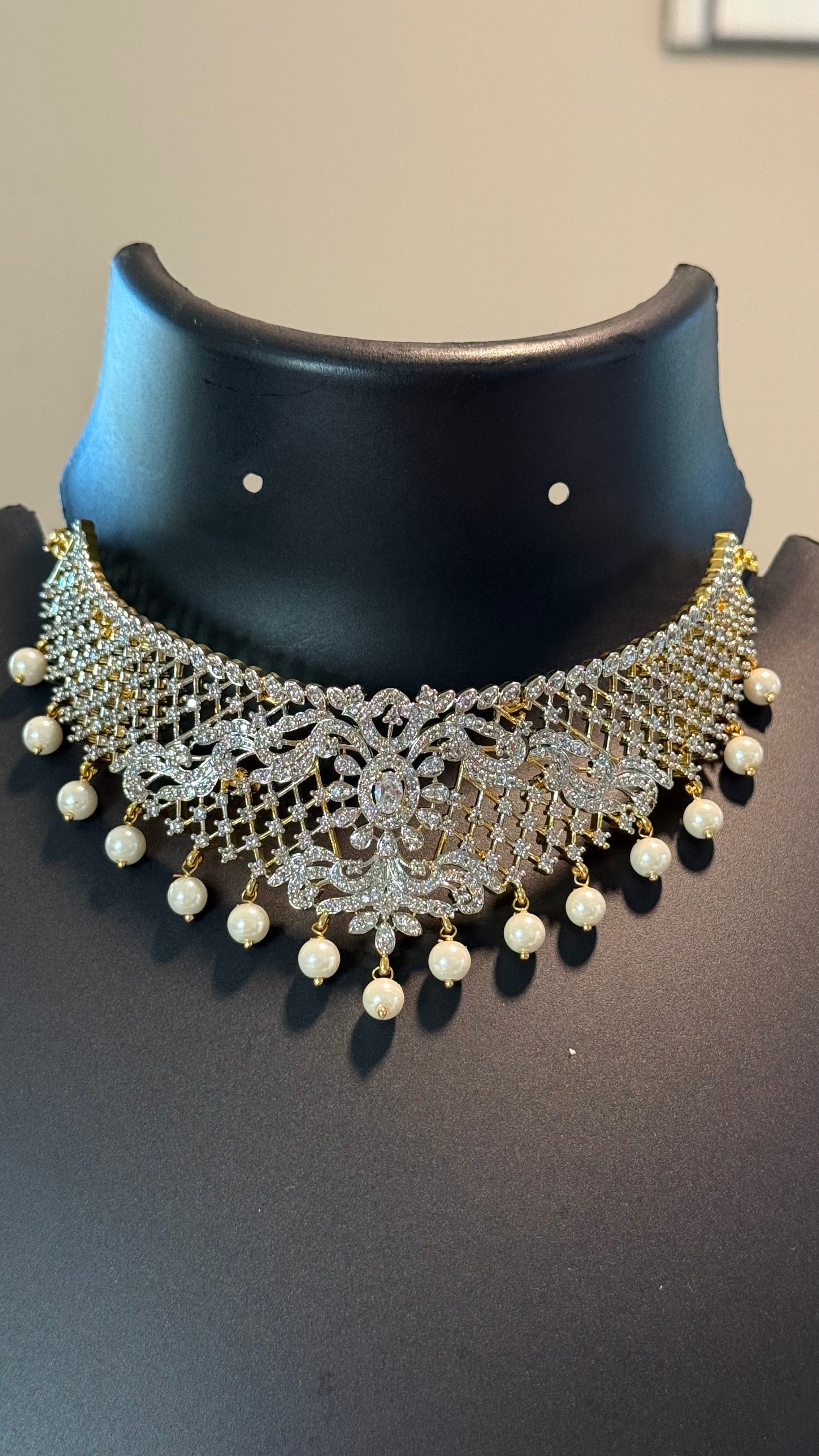 GJ Finish -CZ Choker set