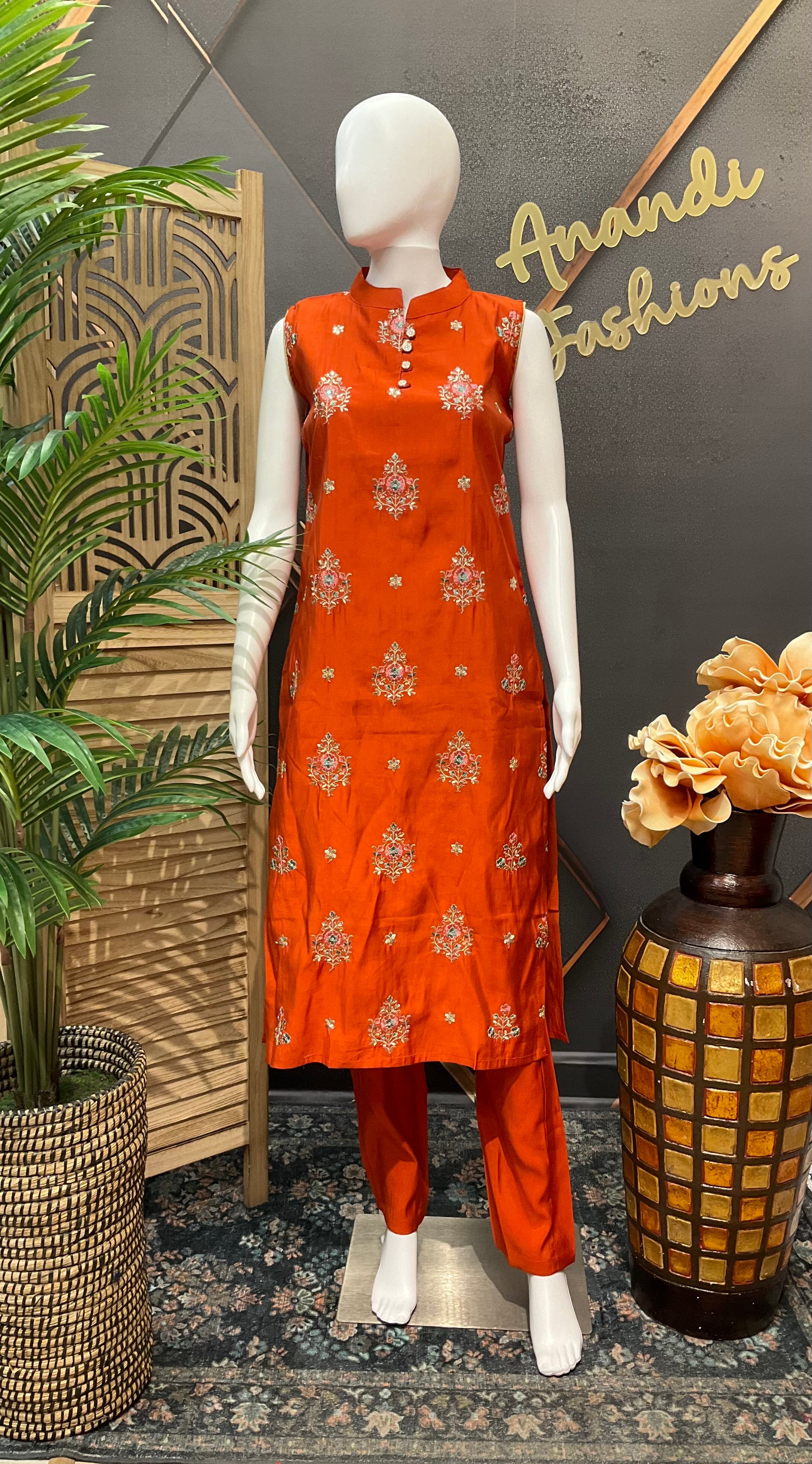 Orange - Sleeveless Silk Kurti set