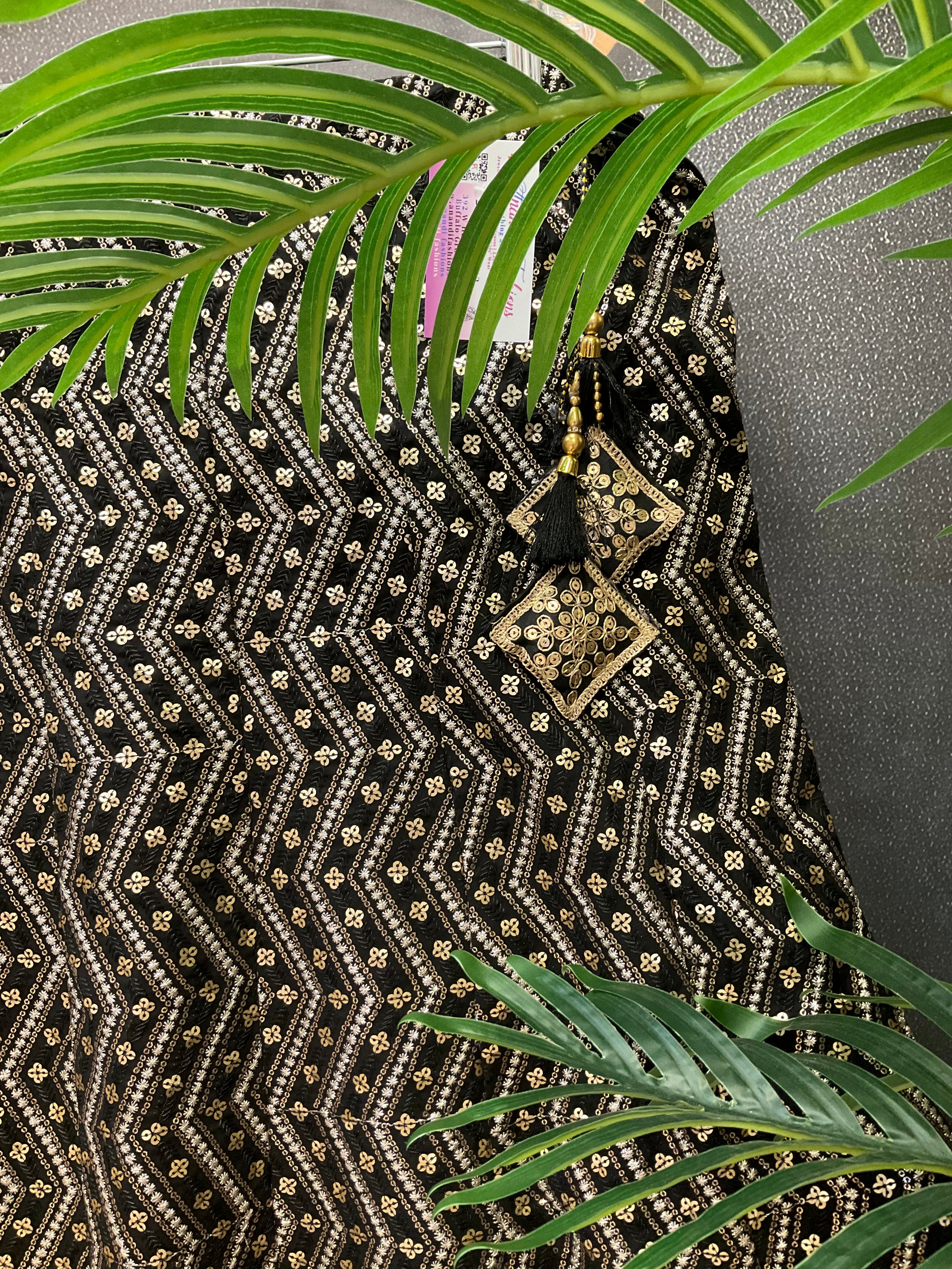 Black party wear lehanga/skirt