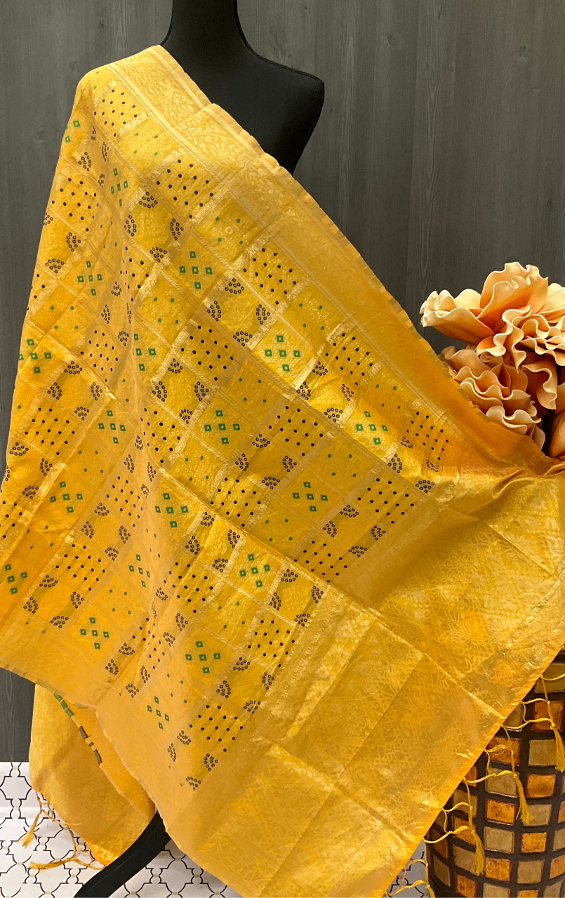 Stylish Yellow Banarasi Silk Dupatta image 0
