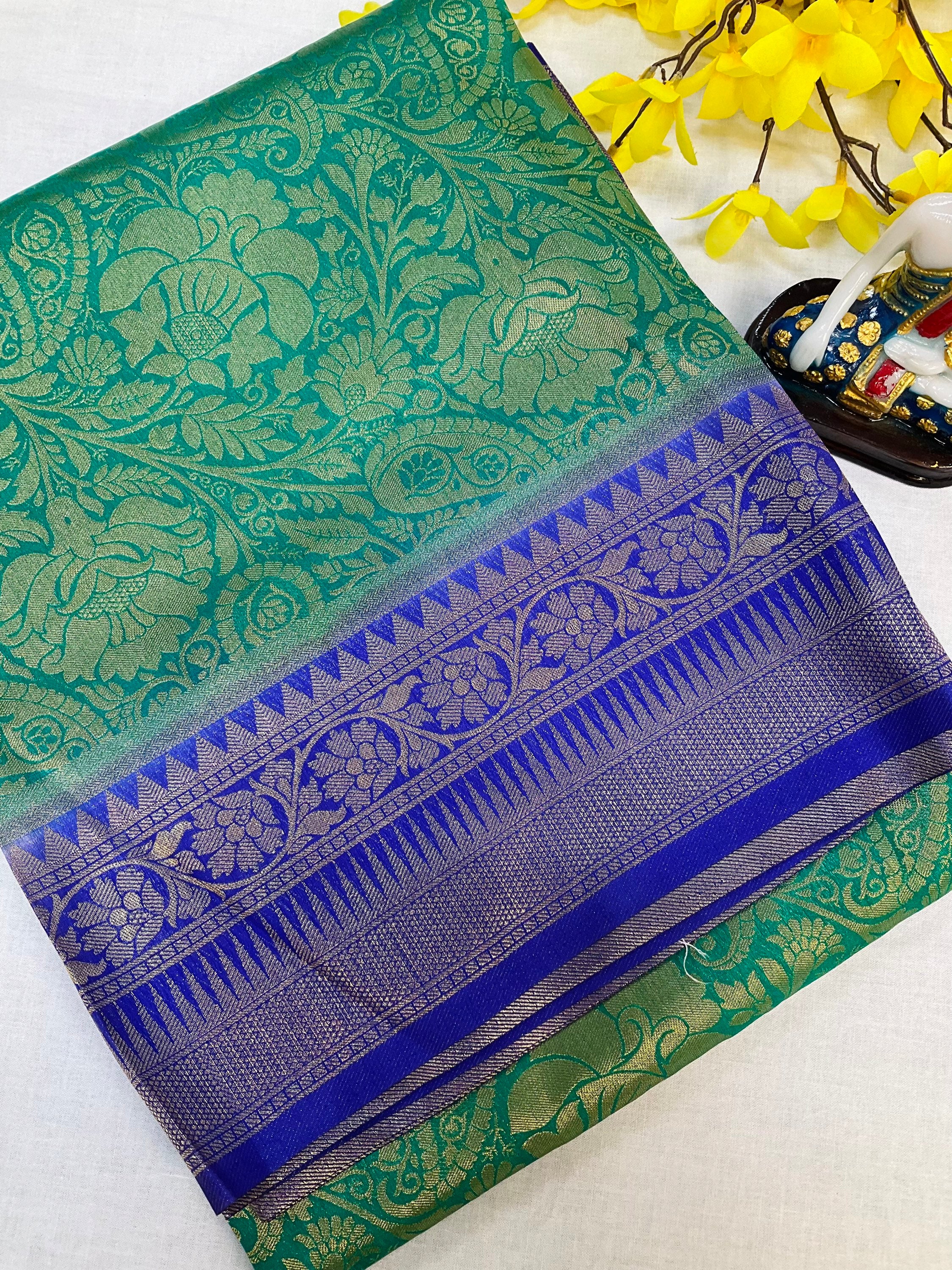 Red soft silk saree with jacquard design and navy blue border and pallu image 4