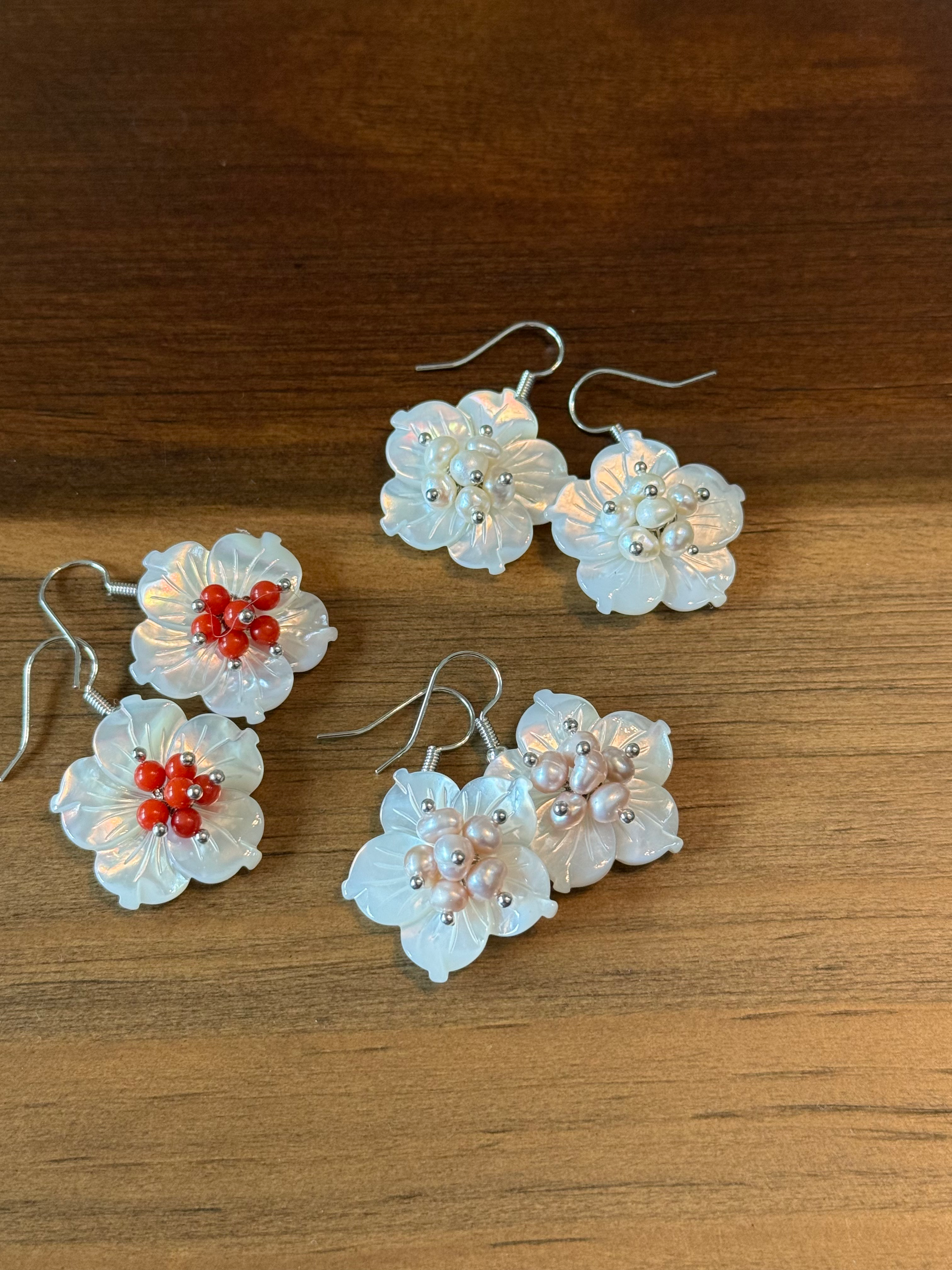 Flower Hanging Earrings  image 0