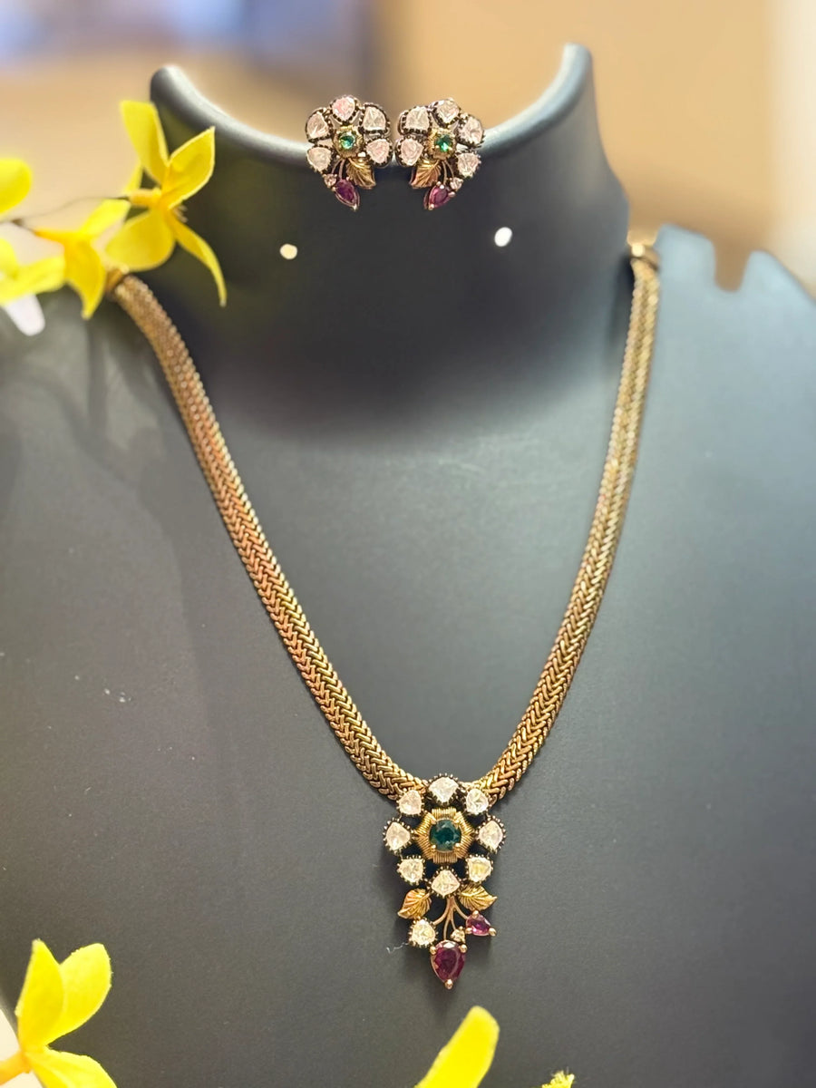 Victorian Necklace Set with Kundan Pendant - Chain & Earrings