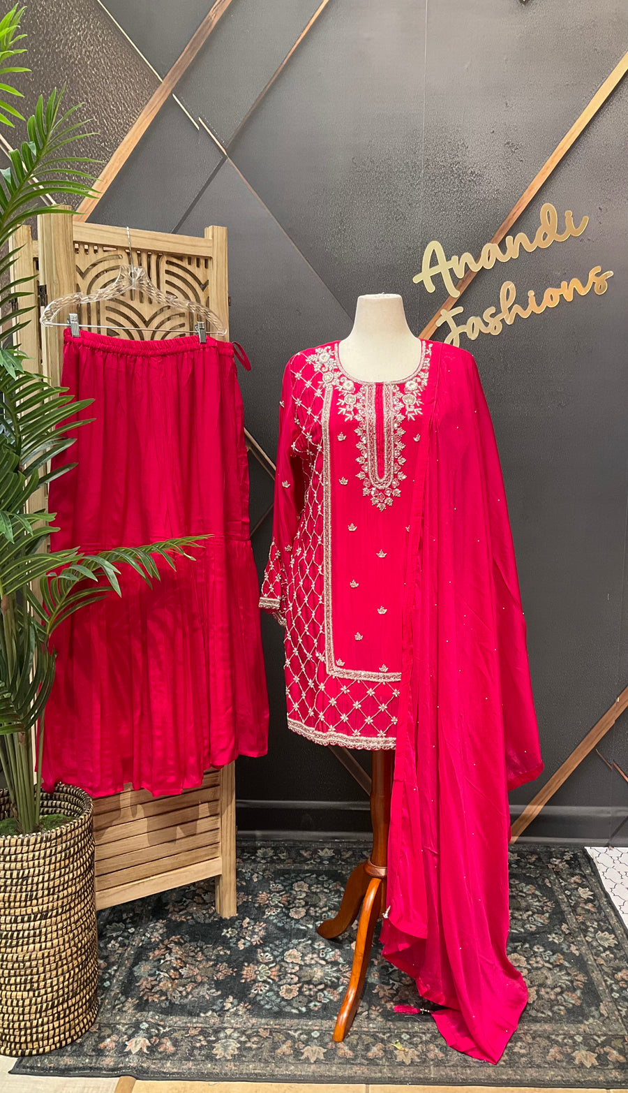 Plus size pink sharara set