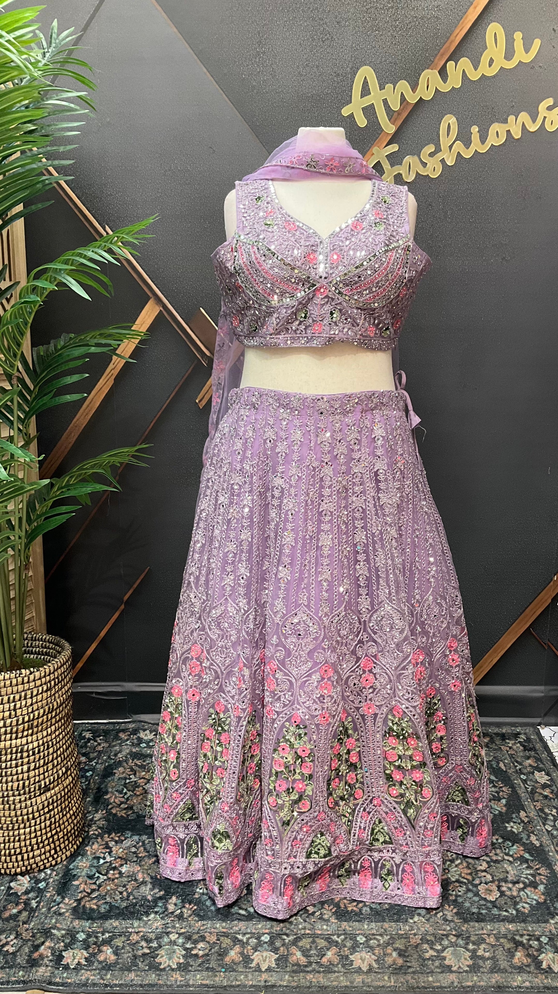 Plus size party wear lehanga