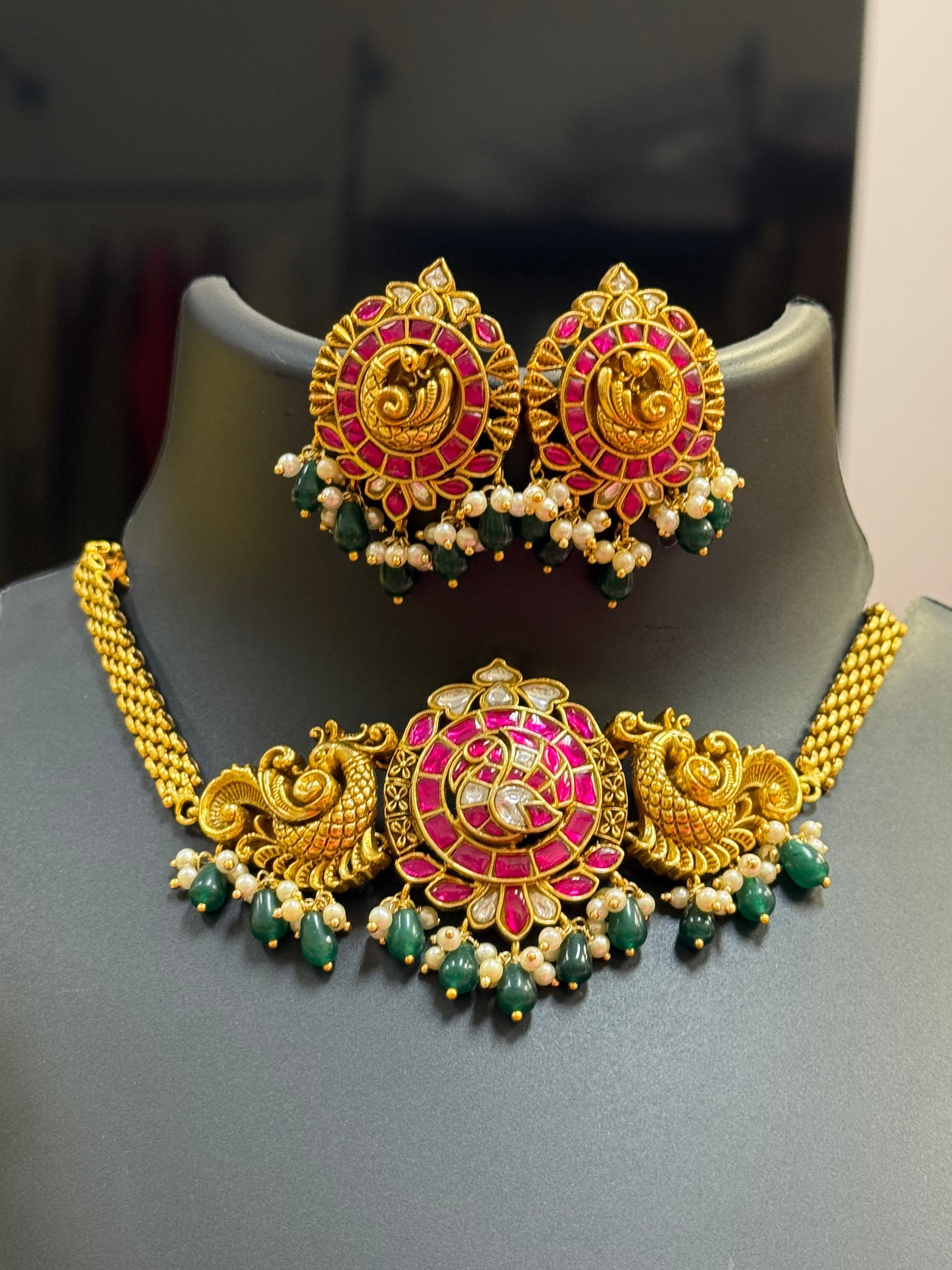Jadau Kundan Choker set