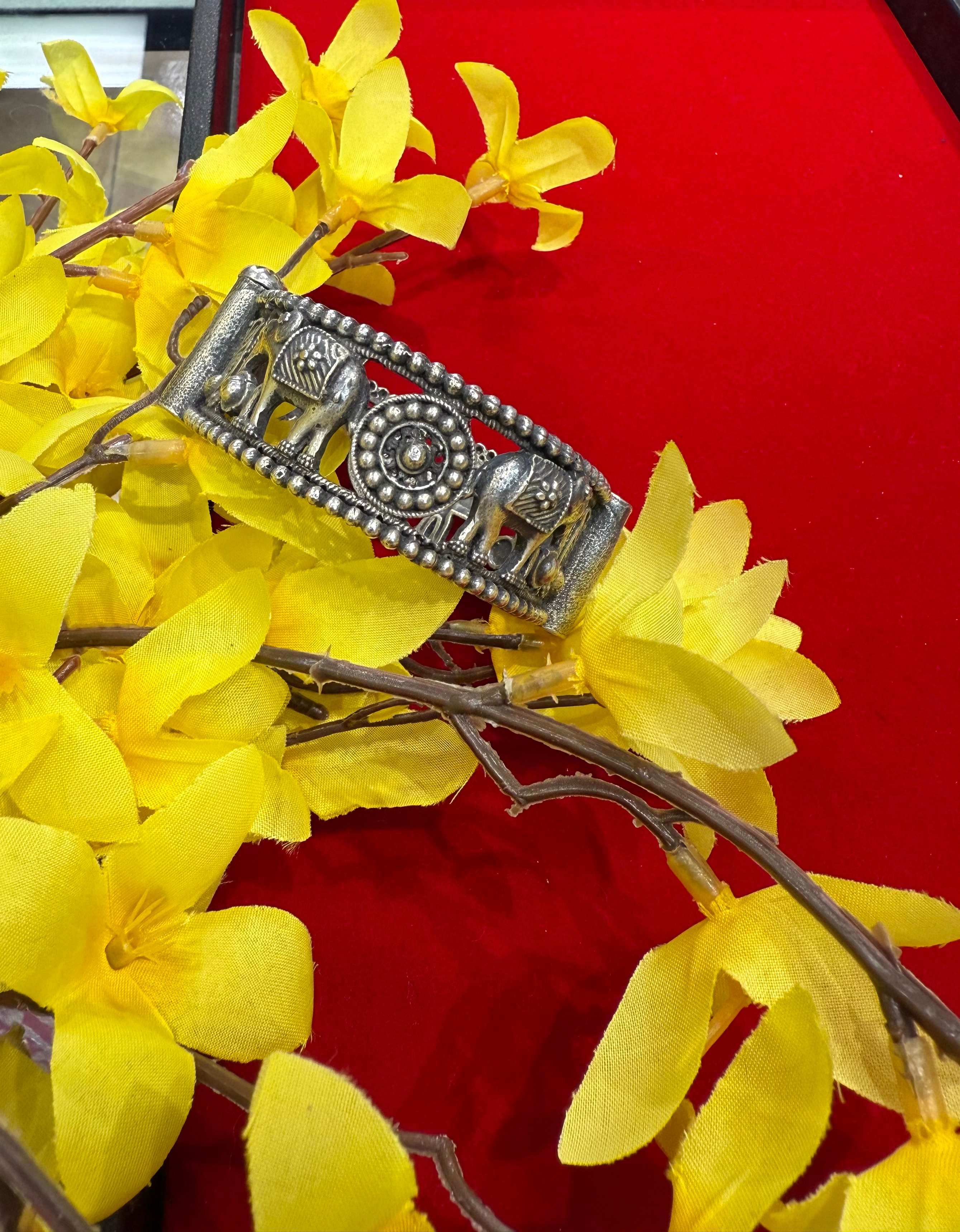 German Silver - openable elephant Broad Kada- Single image 1