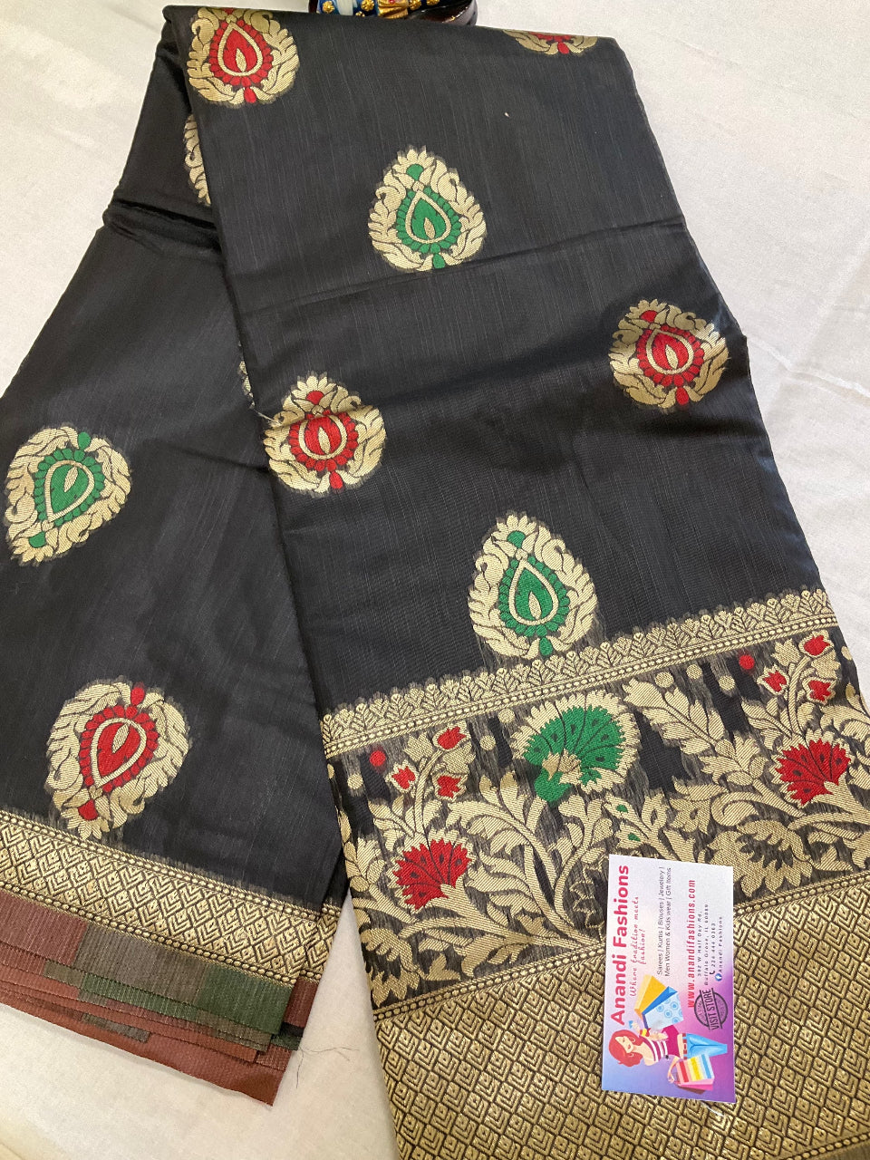 Black Banarasi Silk Saree - Stunning Seiko Design image 0