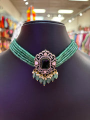 Green Beads Victorian Choker/Necklace