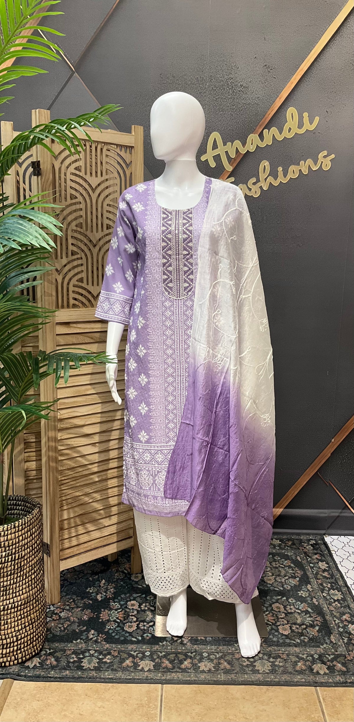 Lavender -Cotton Chikankari Kurti set