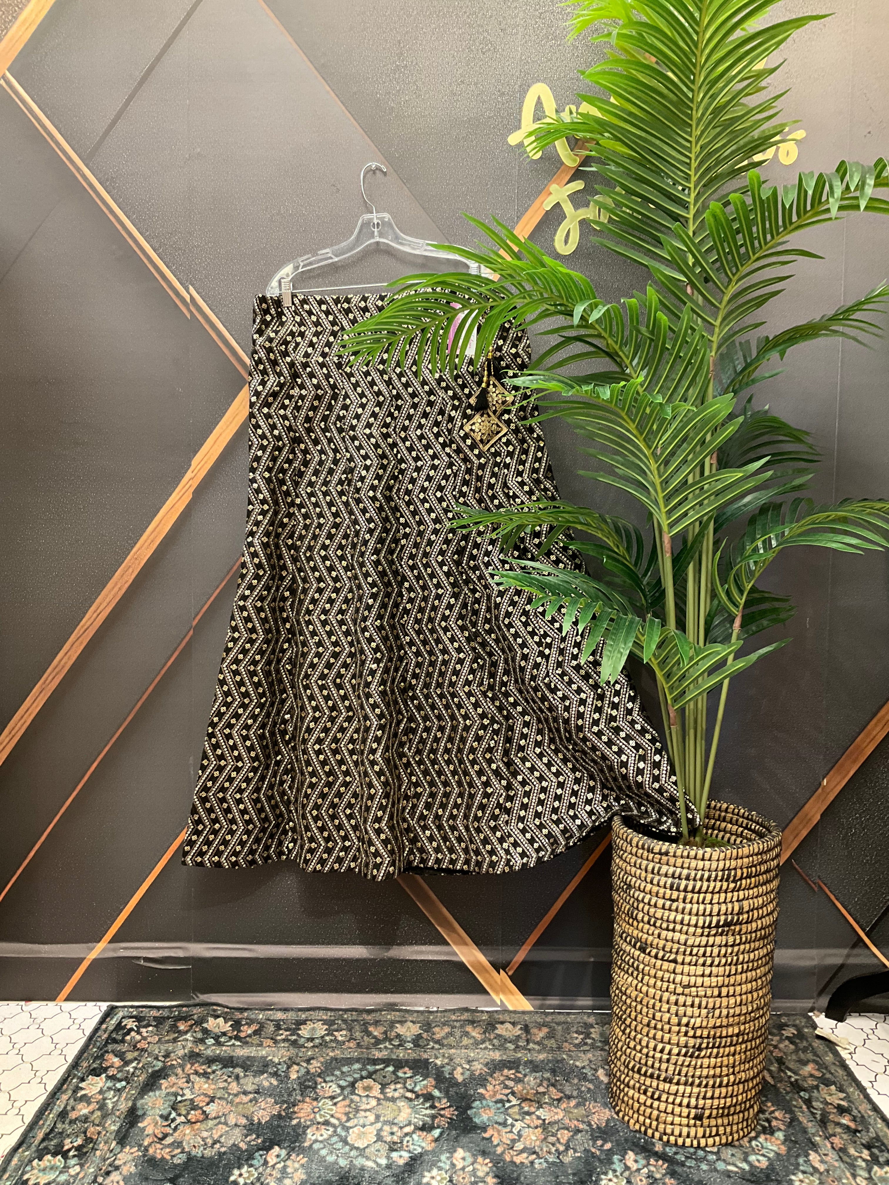 Black party wear lehanga/skirt