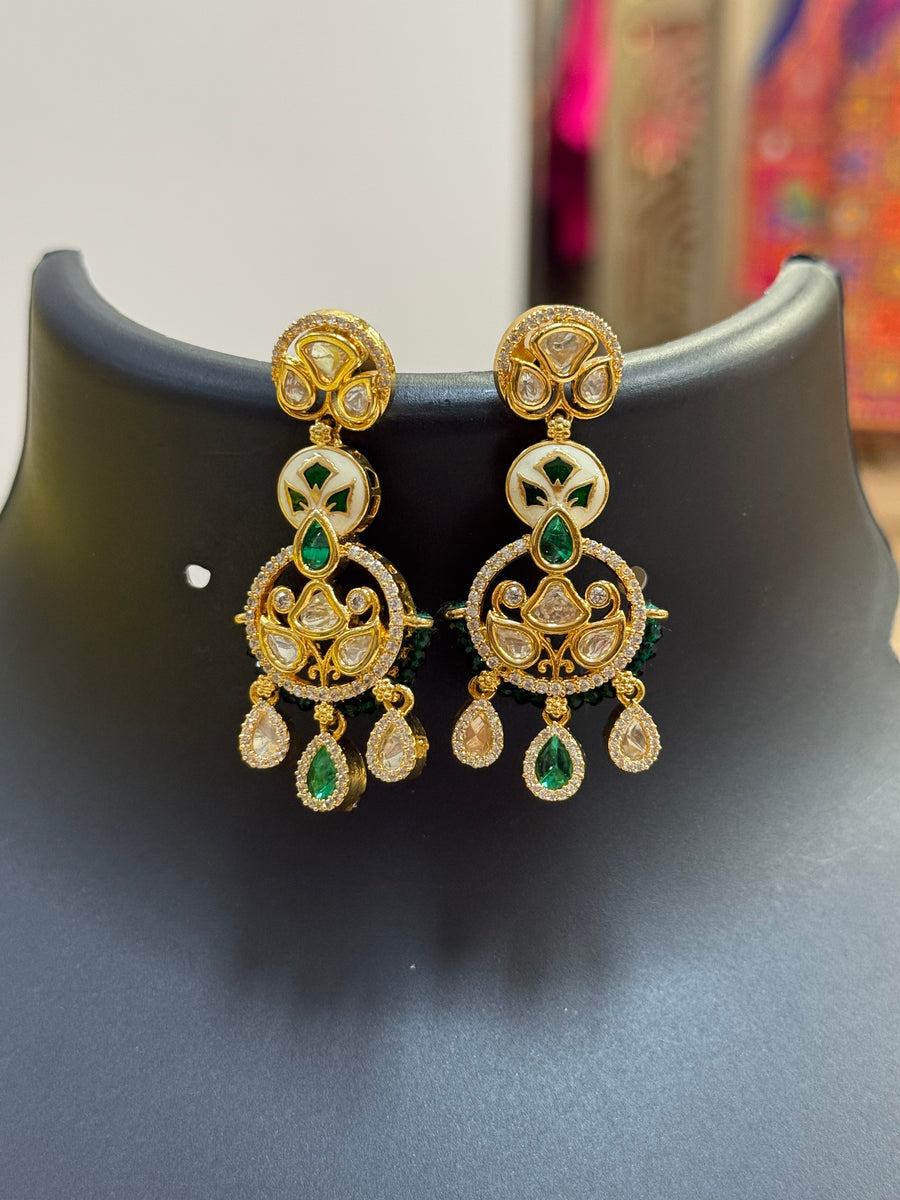 Kundan Necklace set with Emeralds
