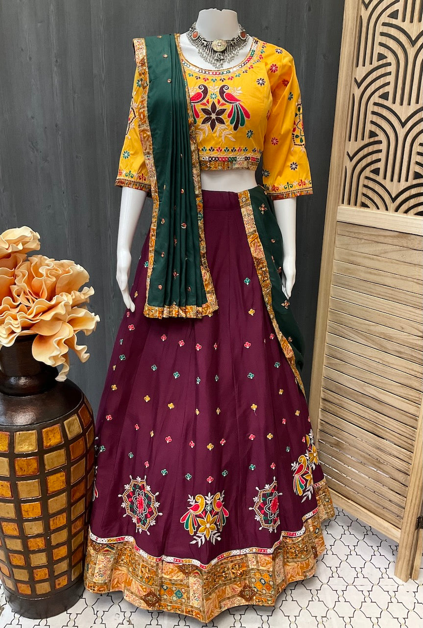 Dhandiya Chaniya Choli/lehenga collection for Garba image 2