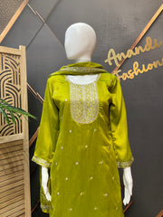 Women’s Green Party Wear Kurti set