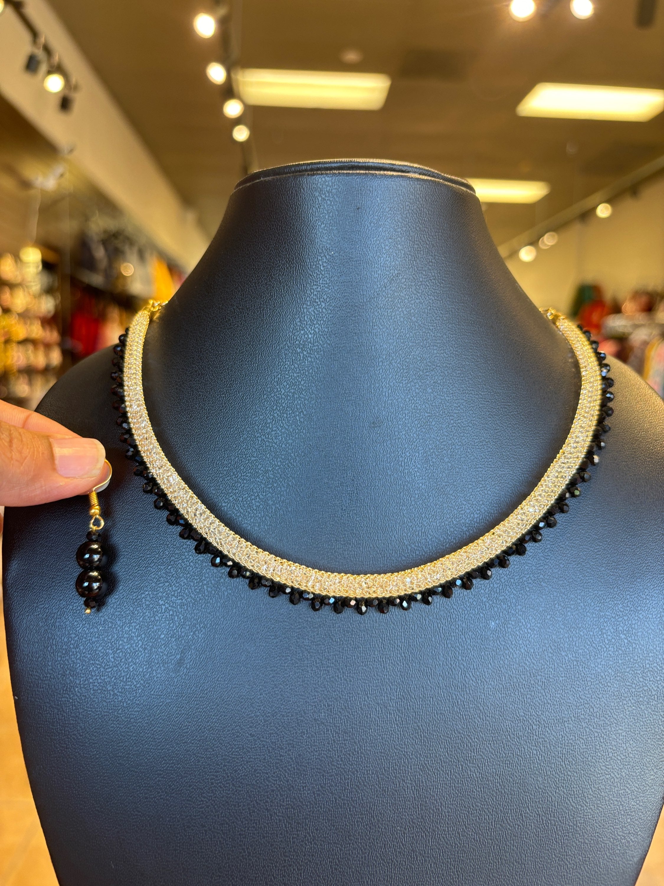 Light Weight Budget Friendly Necklace set image 0