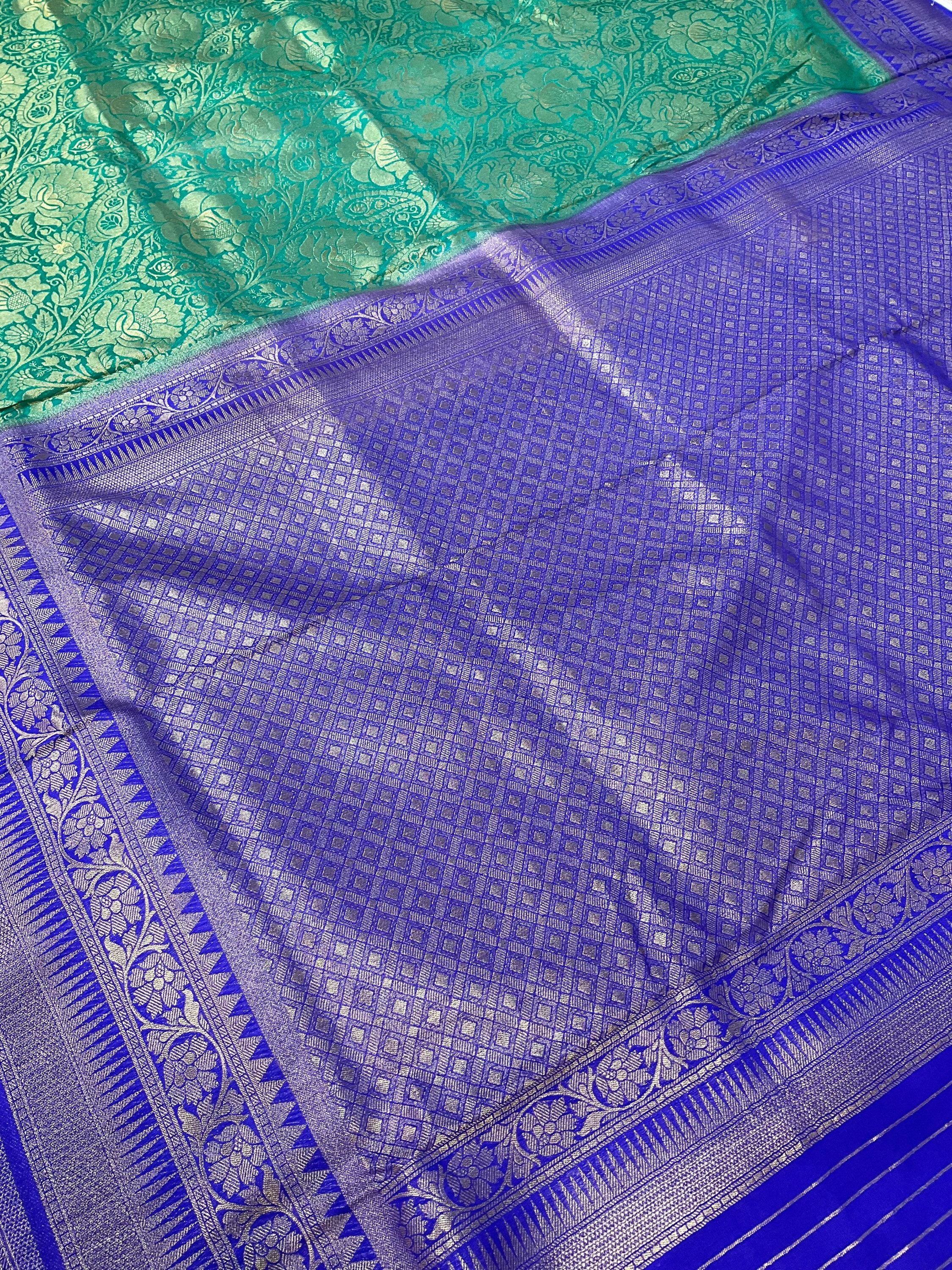 Red soft silk saree with jacquard design and navy blue border and pallu image 11