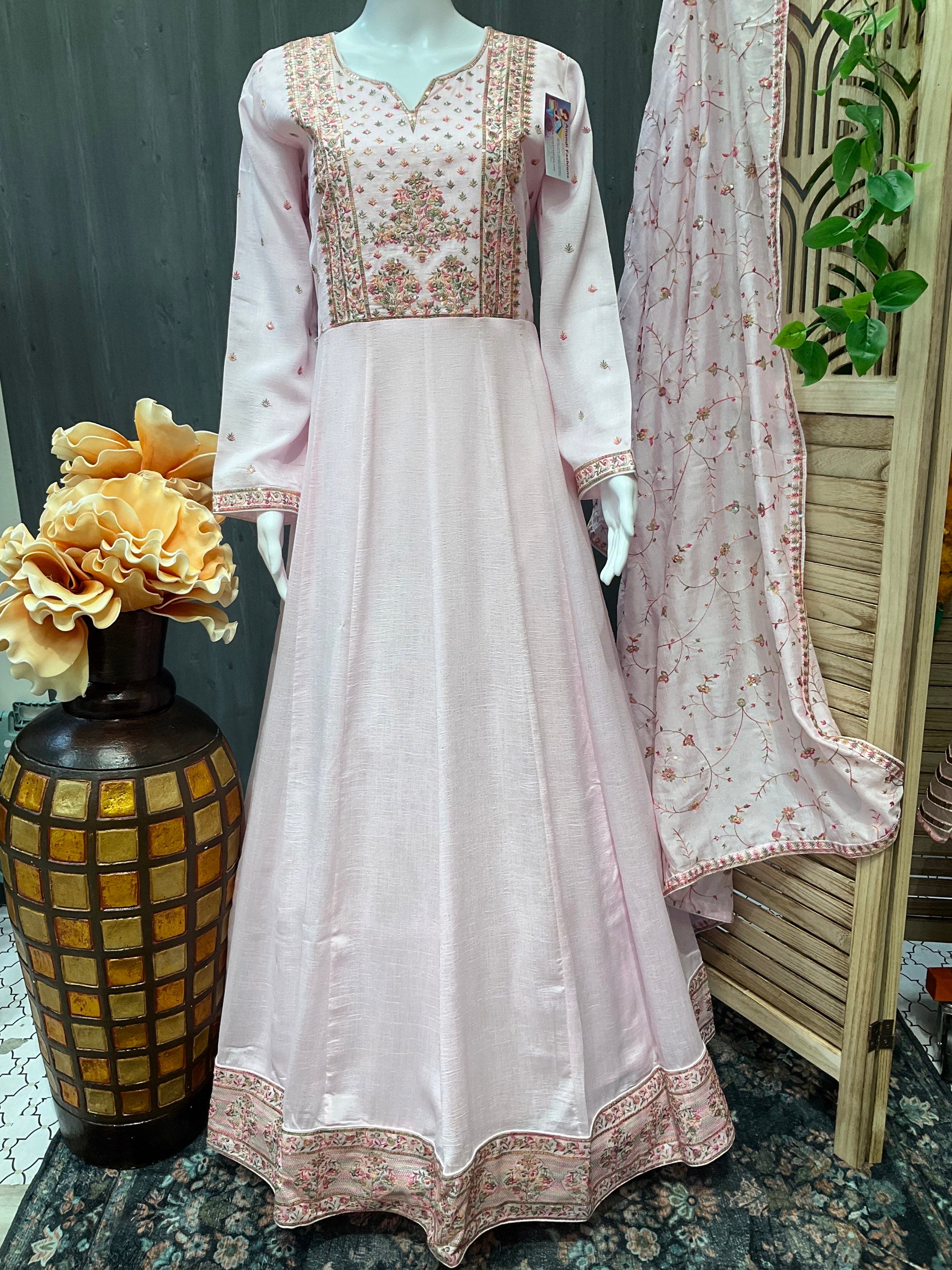 Long Sleeve Dress - Baby Pink Light Weight  Silk Dress Size 42/US M image 2