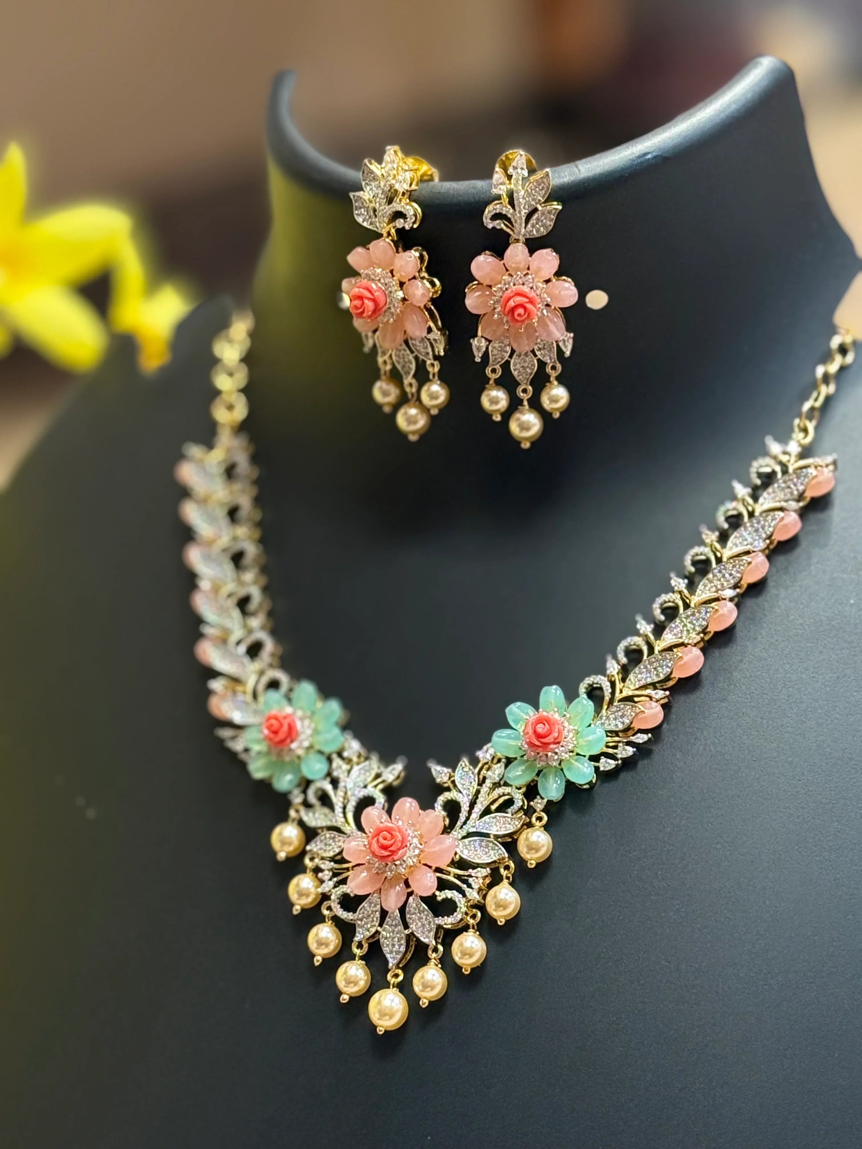 Fancy - CZ Floral Necklace set