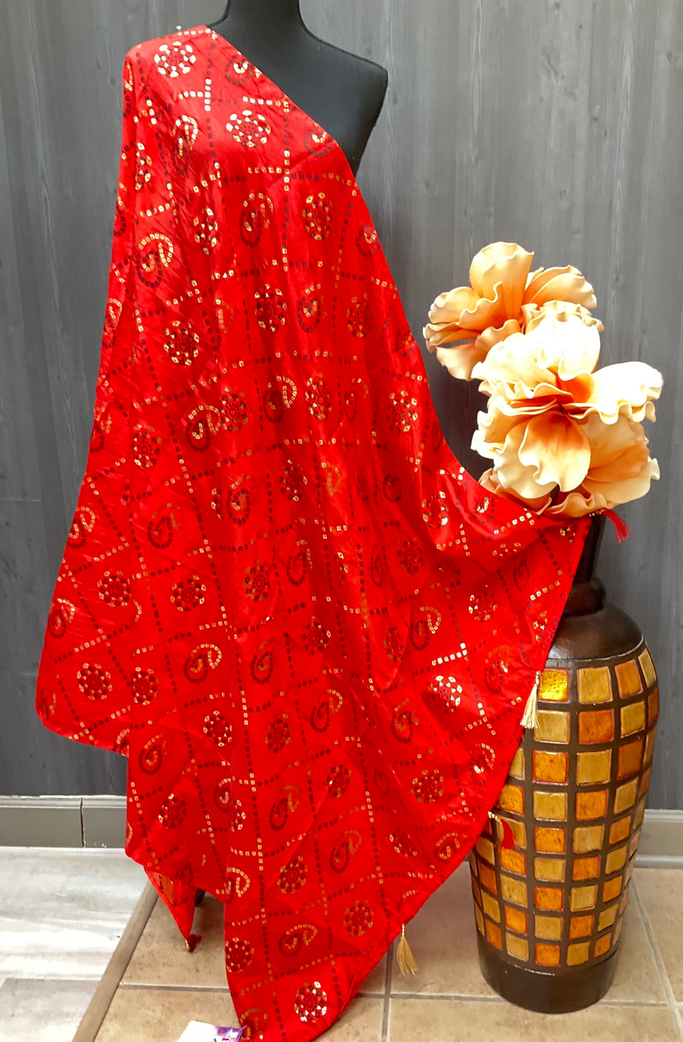 Bandhani Dupatta - Flashy Green with Gold Print Dupatta image 1