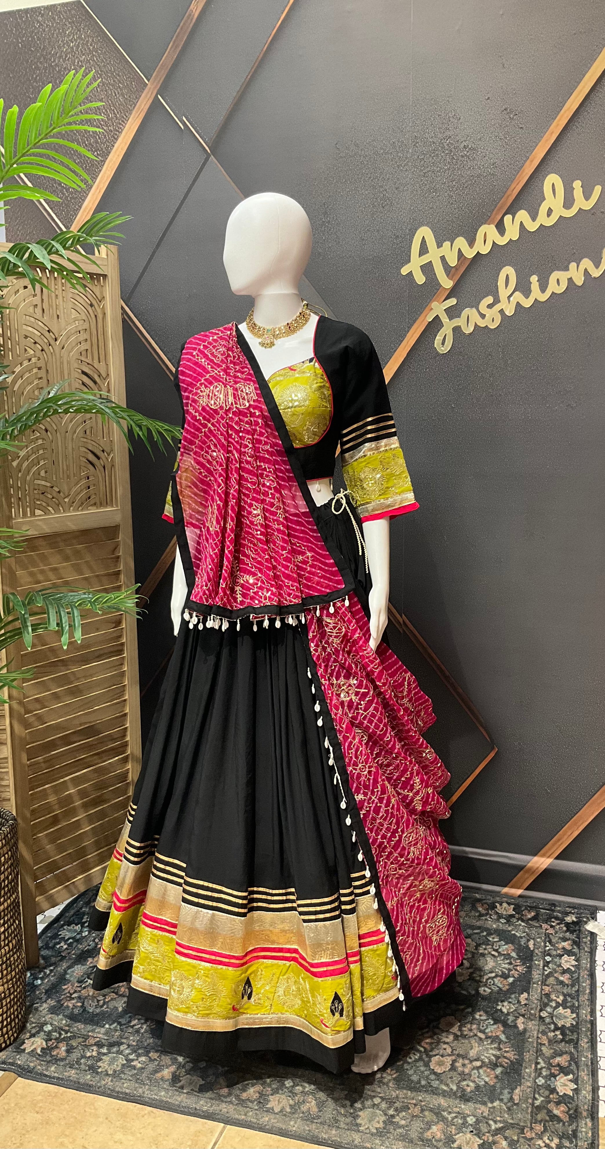 Black Garba Chaniya Choli set with Leheriya Dupatta