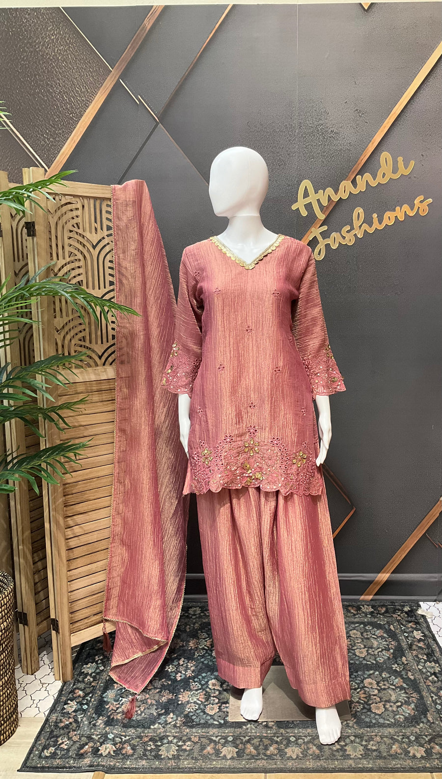 Women’s Onion Pink Parsi Kurti set