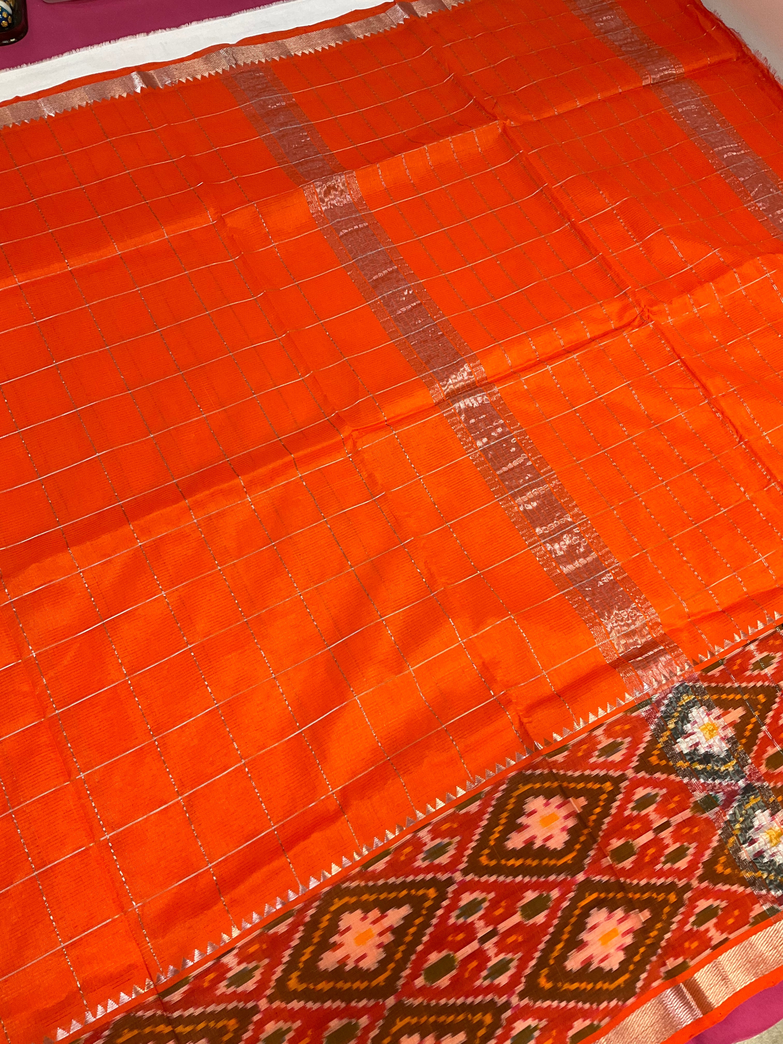 Mangalagiri Checks Saree with Ikkat Print