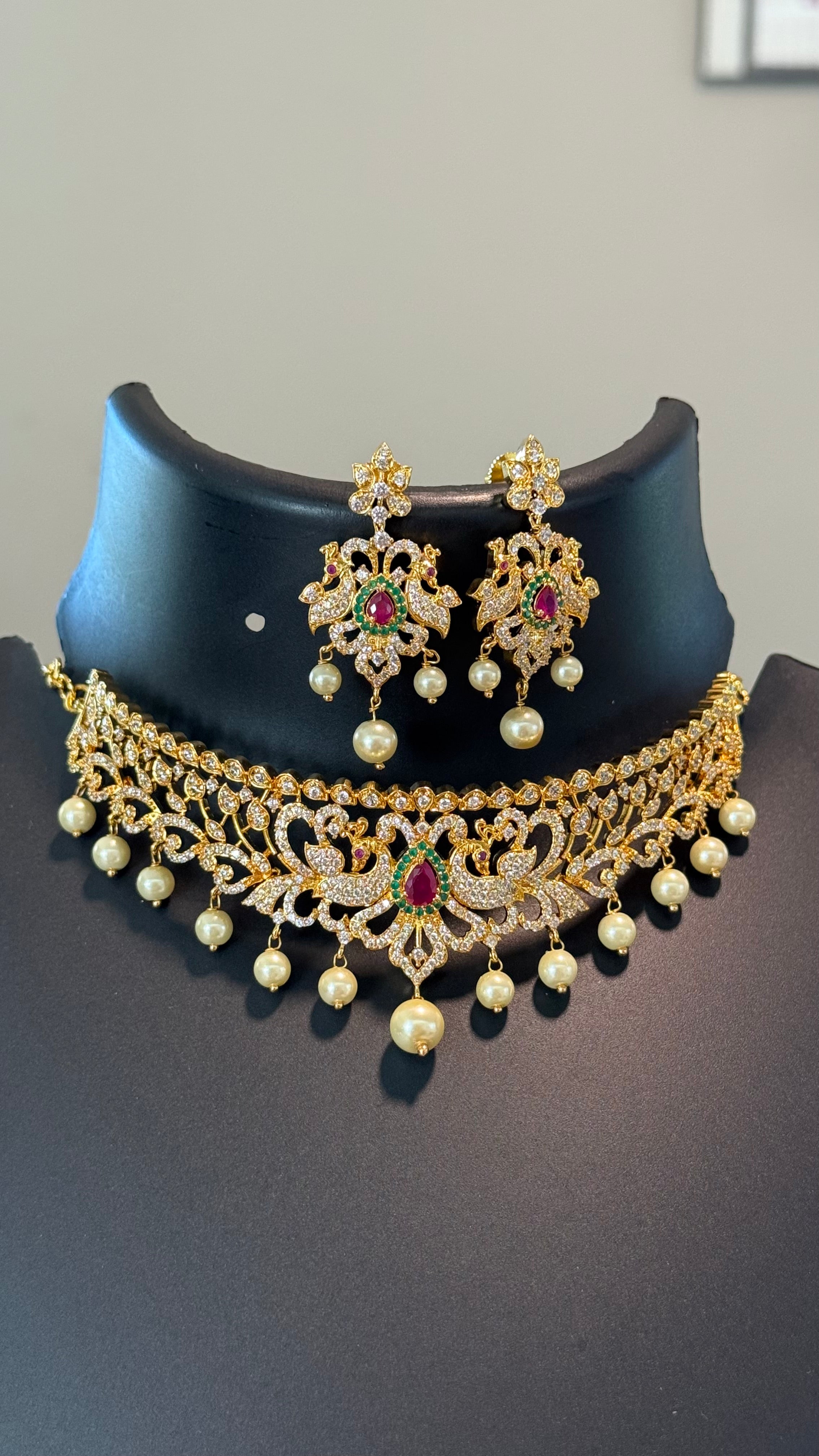 Gold Finish Choker set