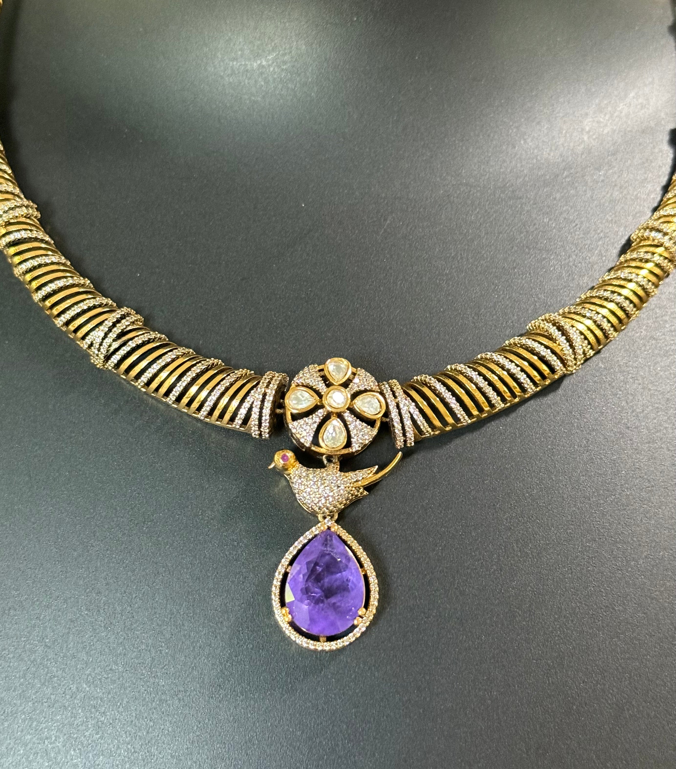 Kante Style Antique Style Bird Necklace set