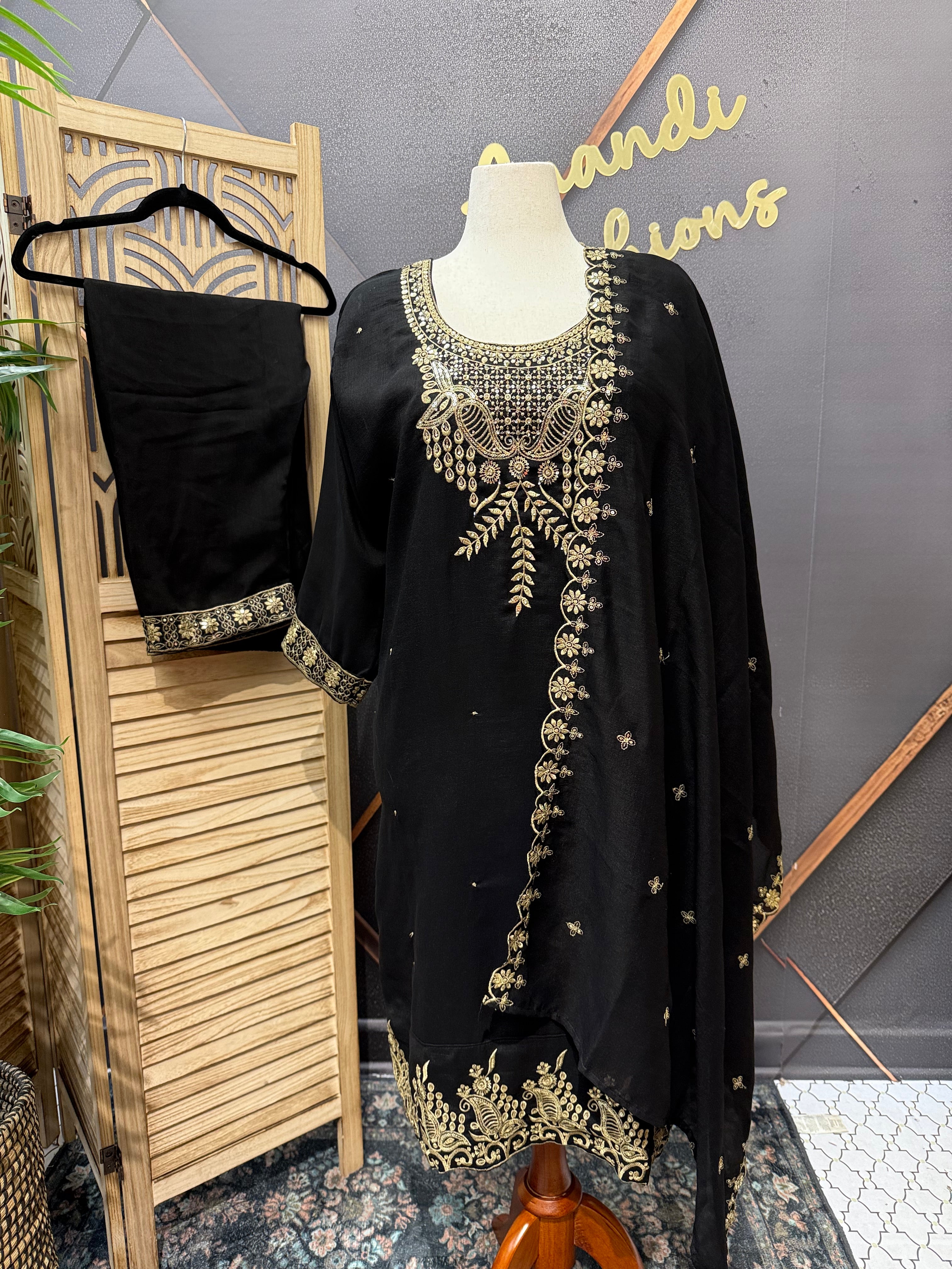 Plus Size - Party Wear Kurti set