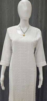 Size 38/US XS-Gorgeous White Rayon Chikankari Kurti