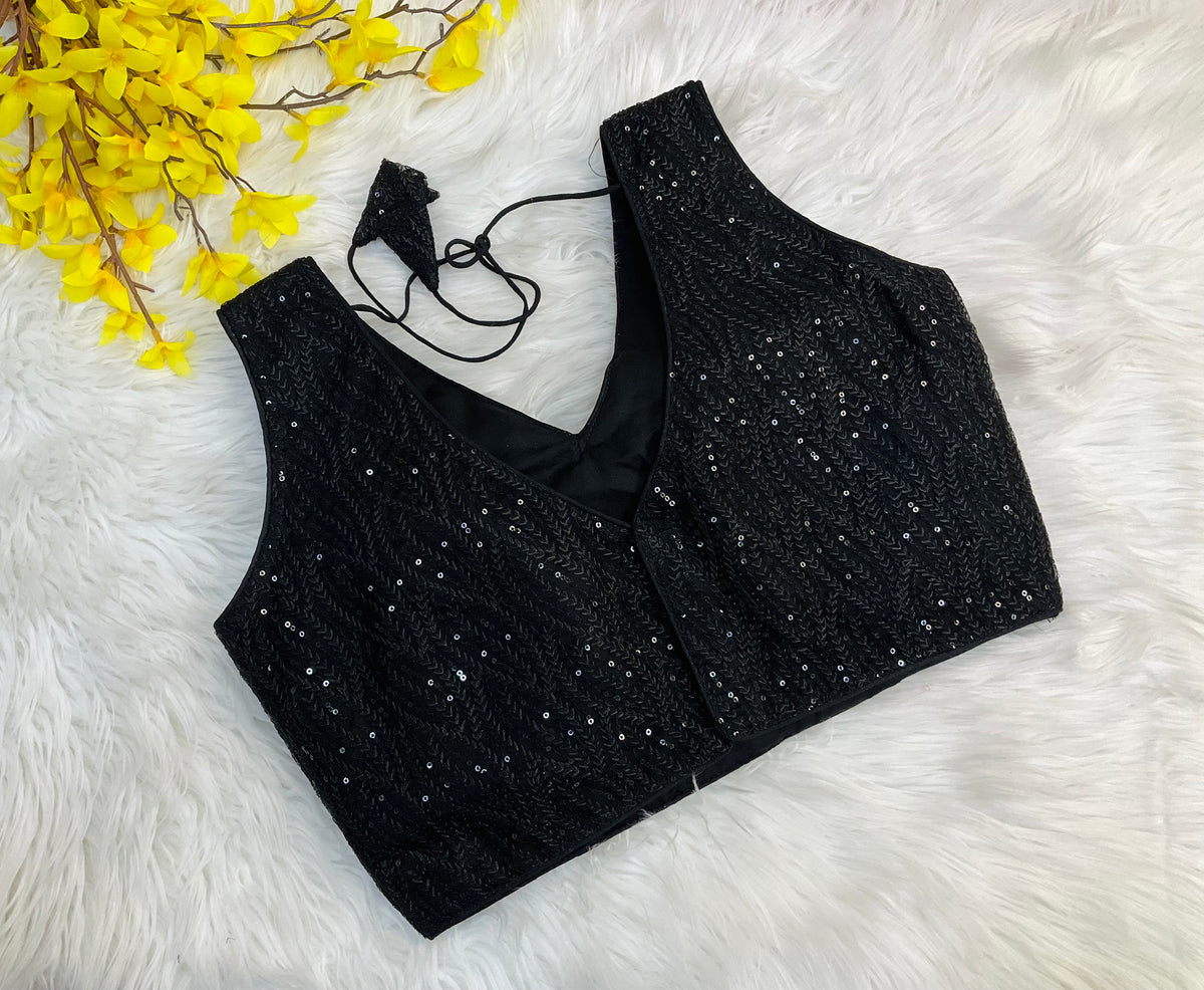 Size 38-Black sequence work blouse