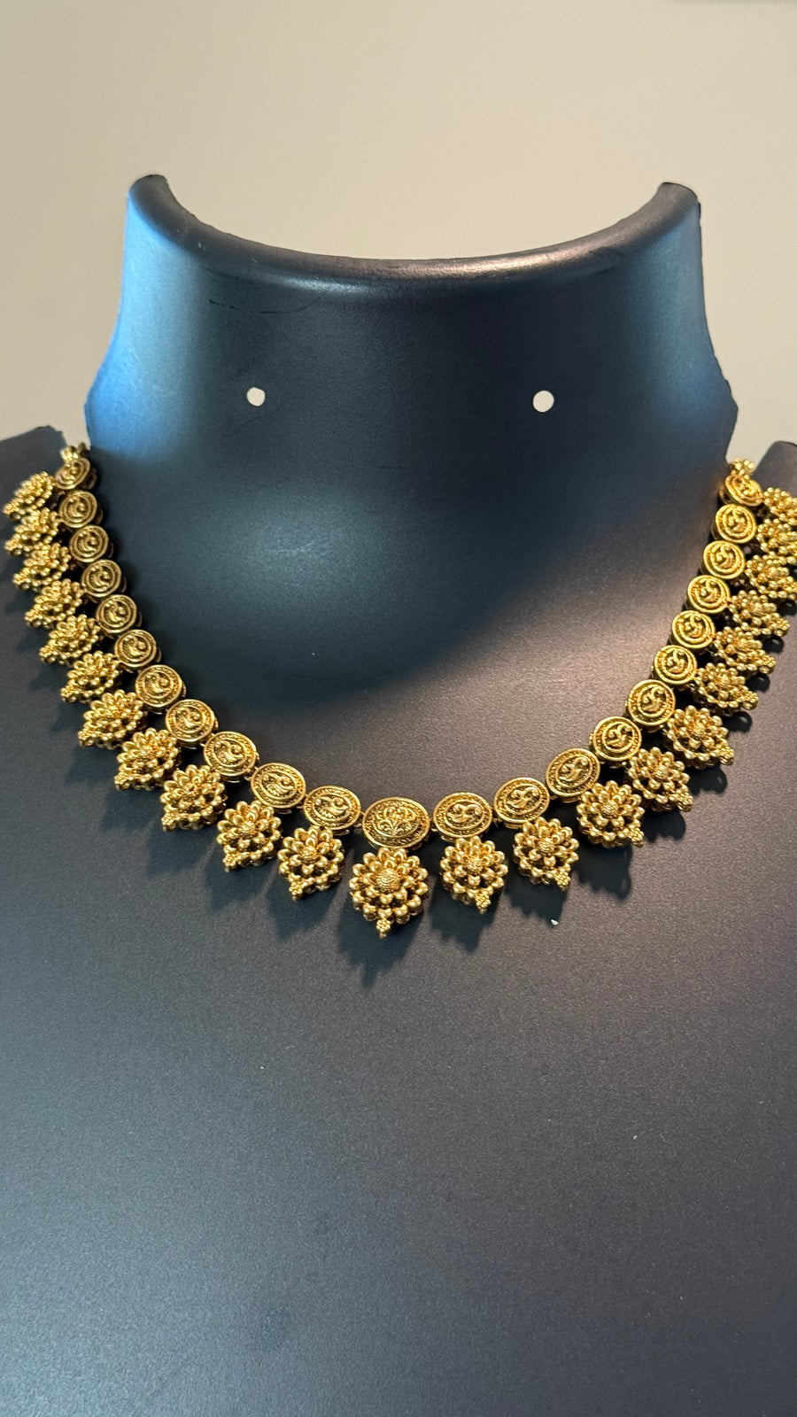 Antique Gold Finish Necklace set