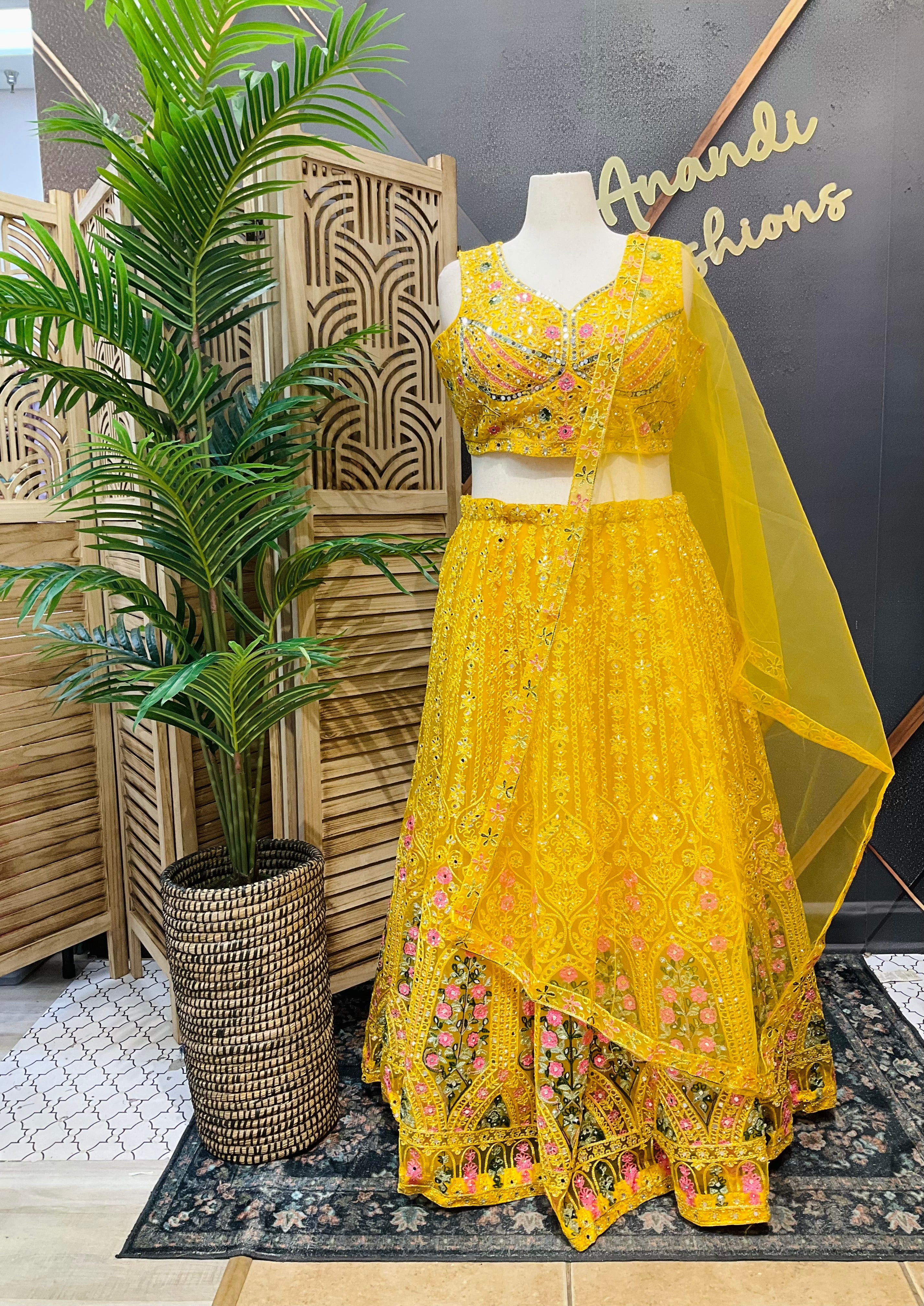 Plus size party wear lehanga